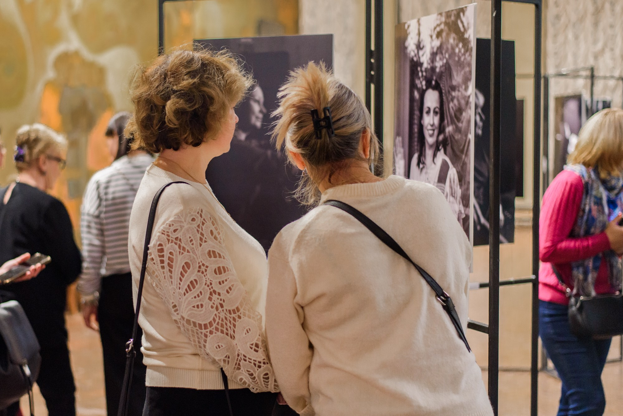 «Актрисы» — фотовыставка Тверского театра кукол. Репортажный и портретный фотограф в Твери Ольга Борисова