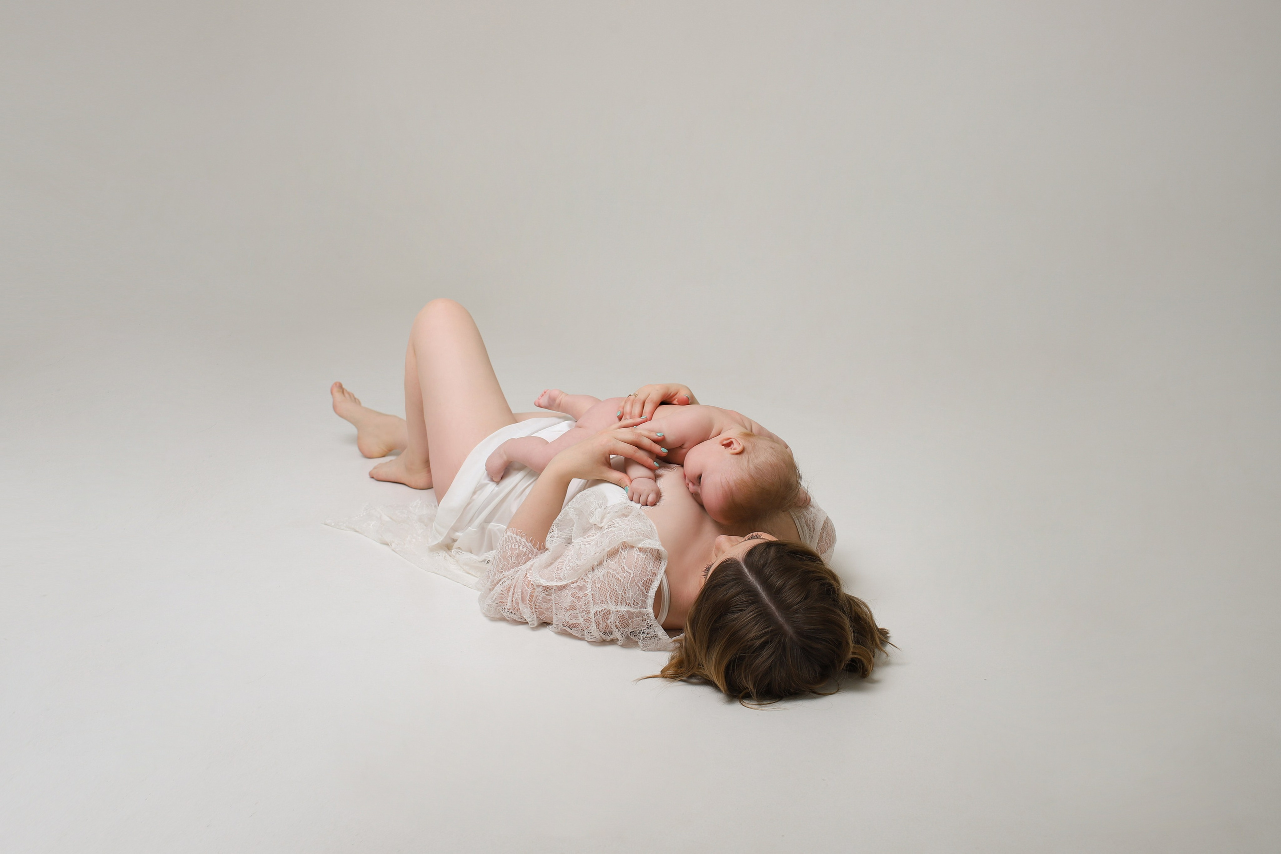 Детские 0-6 месяцев. Ирина Кан Фотограф новорожденных в Екатеринбурге