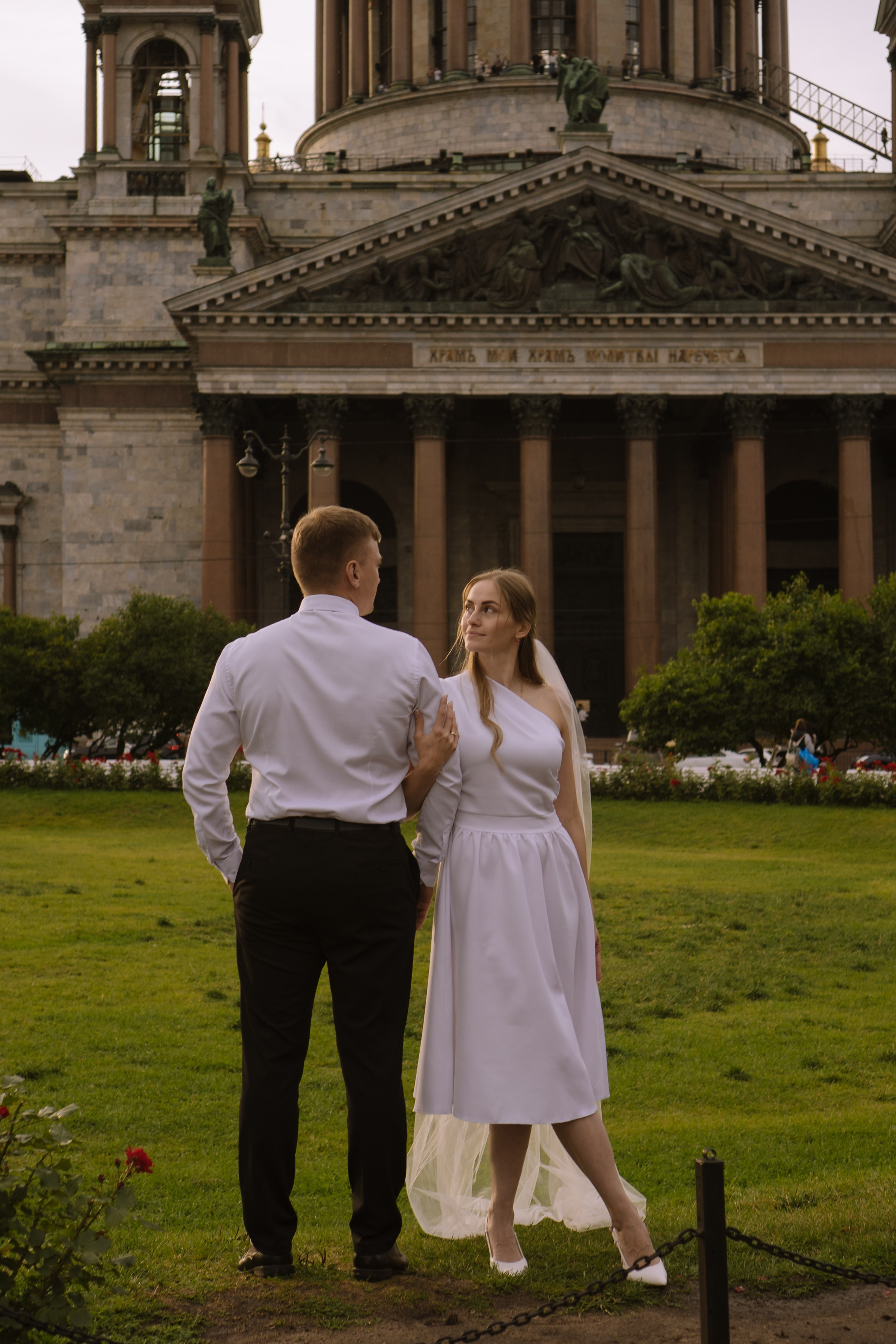 СВАДЕБНАЯ СЬЕМКА С ИСАКИЕВСКИМ СОБОРОМ, АСТОРИЯ И ЗАКОНОДАТЕЛЬНОЕ СОБРАНИЕ. Профессиональный фотограф, Санкт-Петербург — Виктория Богомолова
