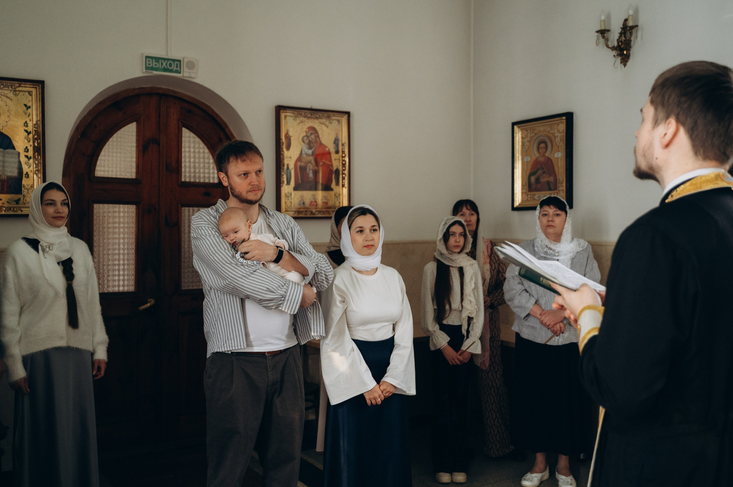 Крещение Артура (Храм Марии Магдалины). Семейный фотограф в Минске Дарья Дреко