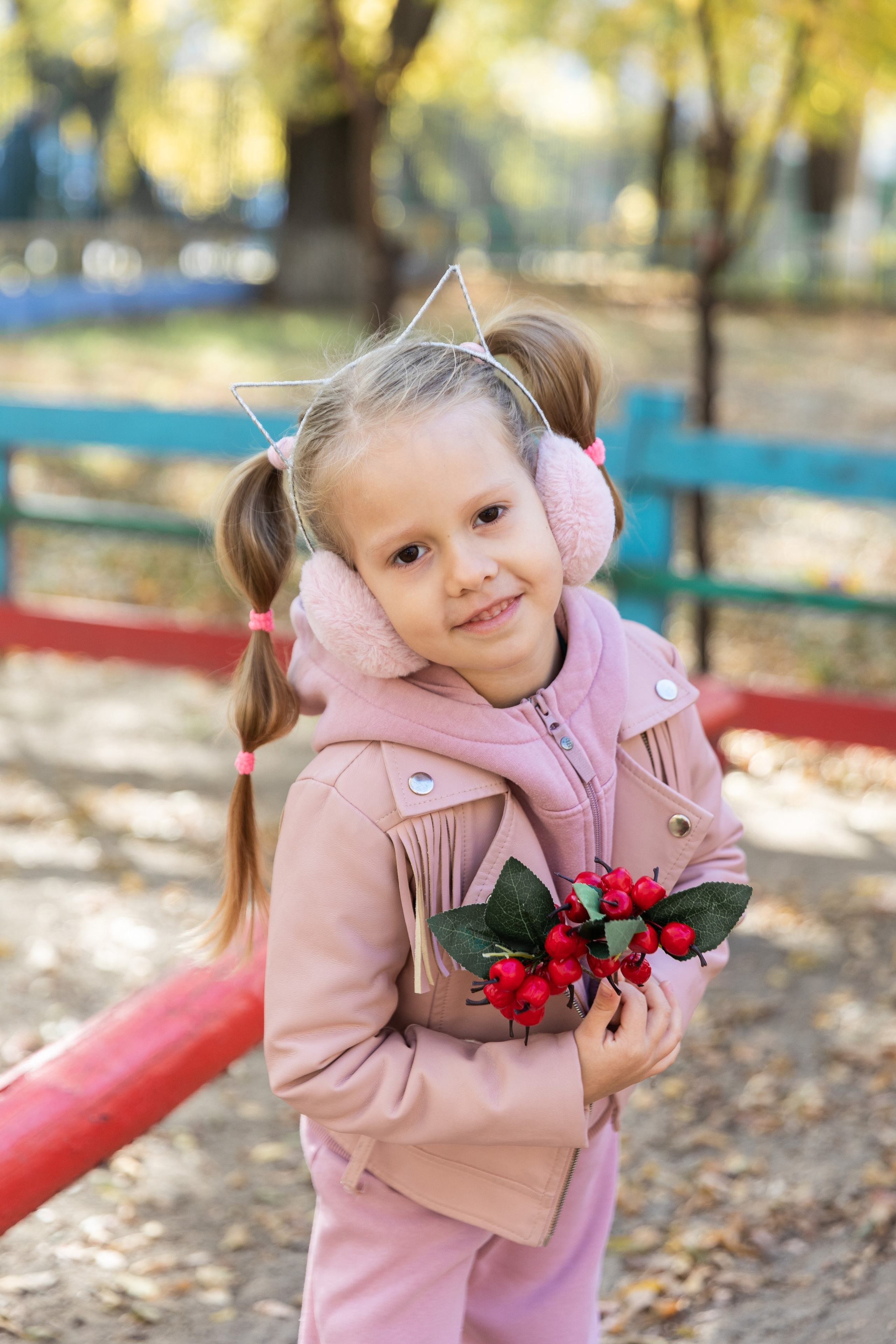 Здесь ^ Осенняя фотосессия. Семейный, детский, школьный фотограф в Благовещенске Яна Белоусова