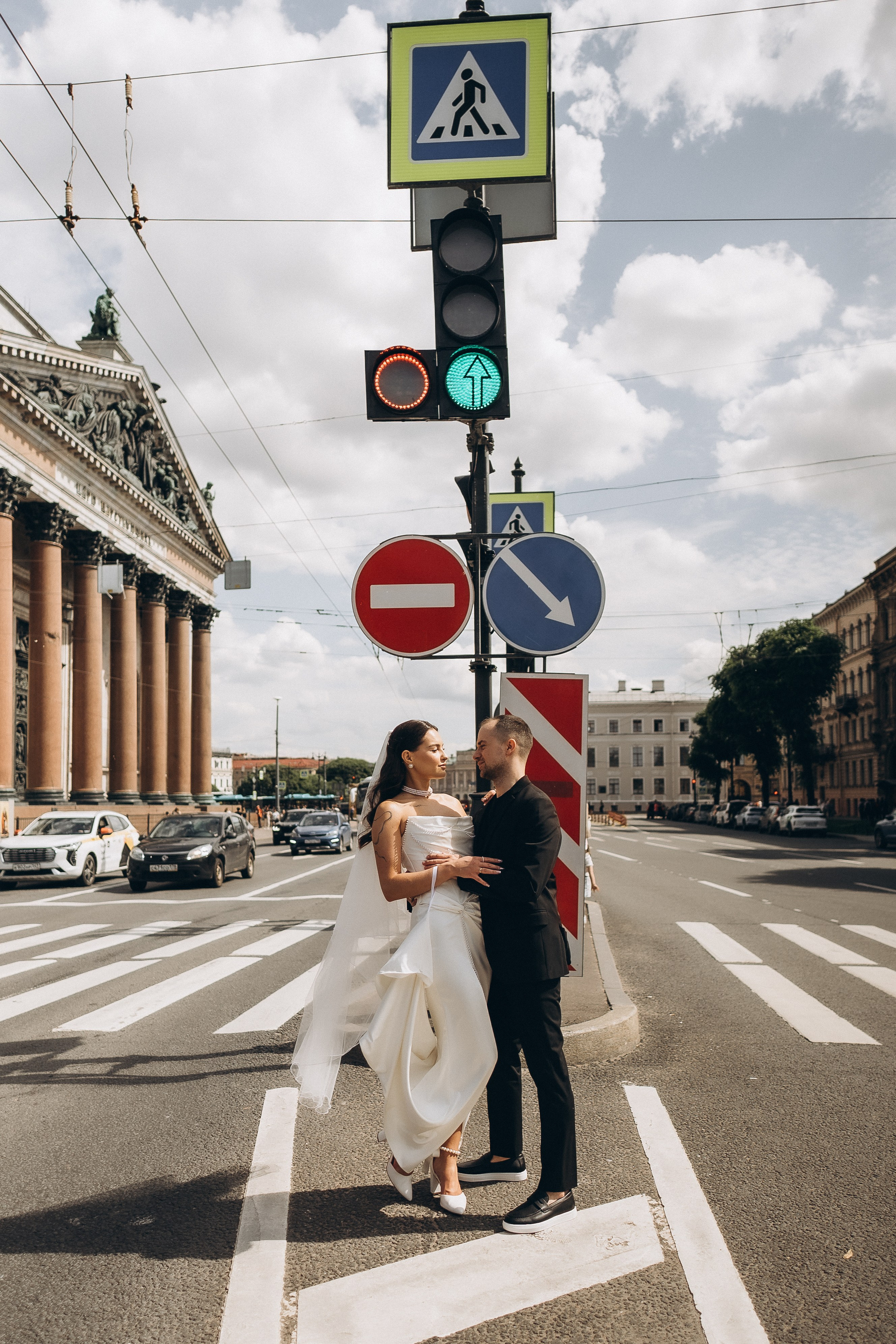 Свадебная Фотопрогулка Исаакиевский. Фотограф ПИТЕР СПБ Надежда Баранова