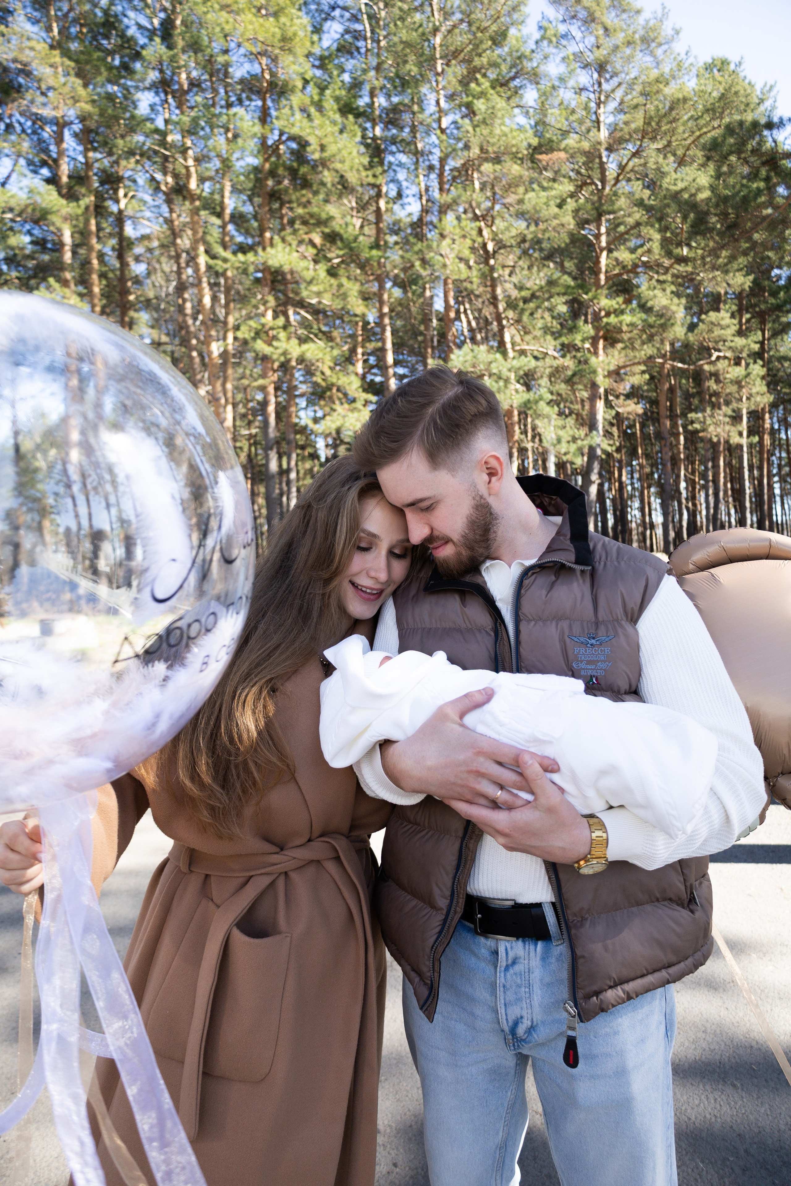 Выписка. Роддом № 7. Фотограф Березенская Ирина в Новосибирске