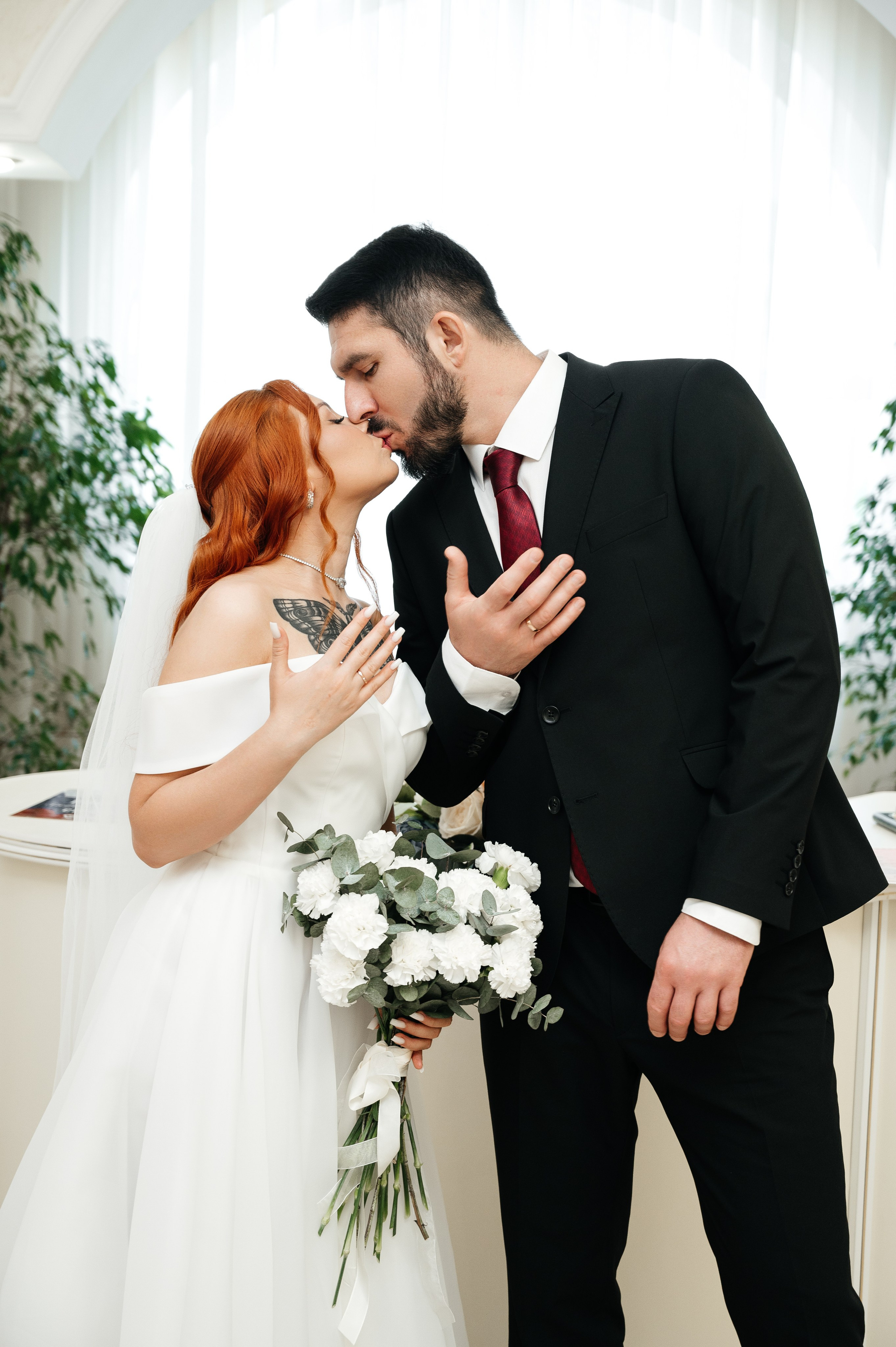 Свадьба загс и прогулка. Свадебный и семейный фотограф в Краснодаре Алина Мельник