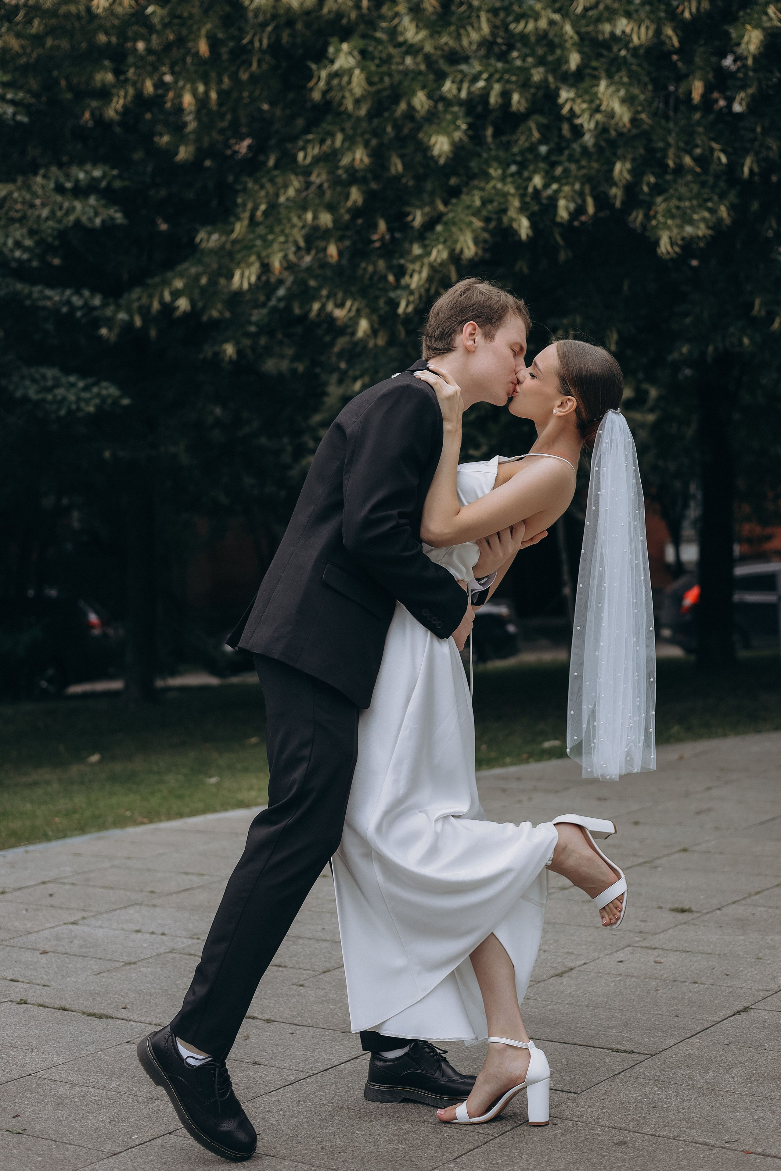 Олеся и Даня. Роспись в Таганском ЗАГСе. Диана Чечель. Свадебный и семейный фотограф в Москве