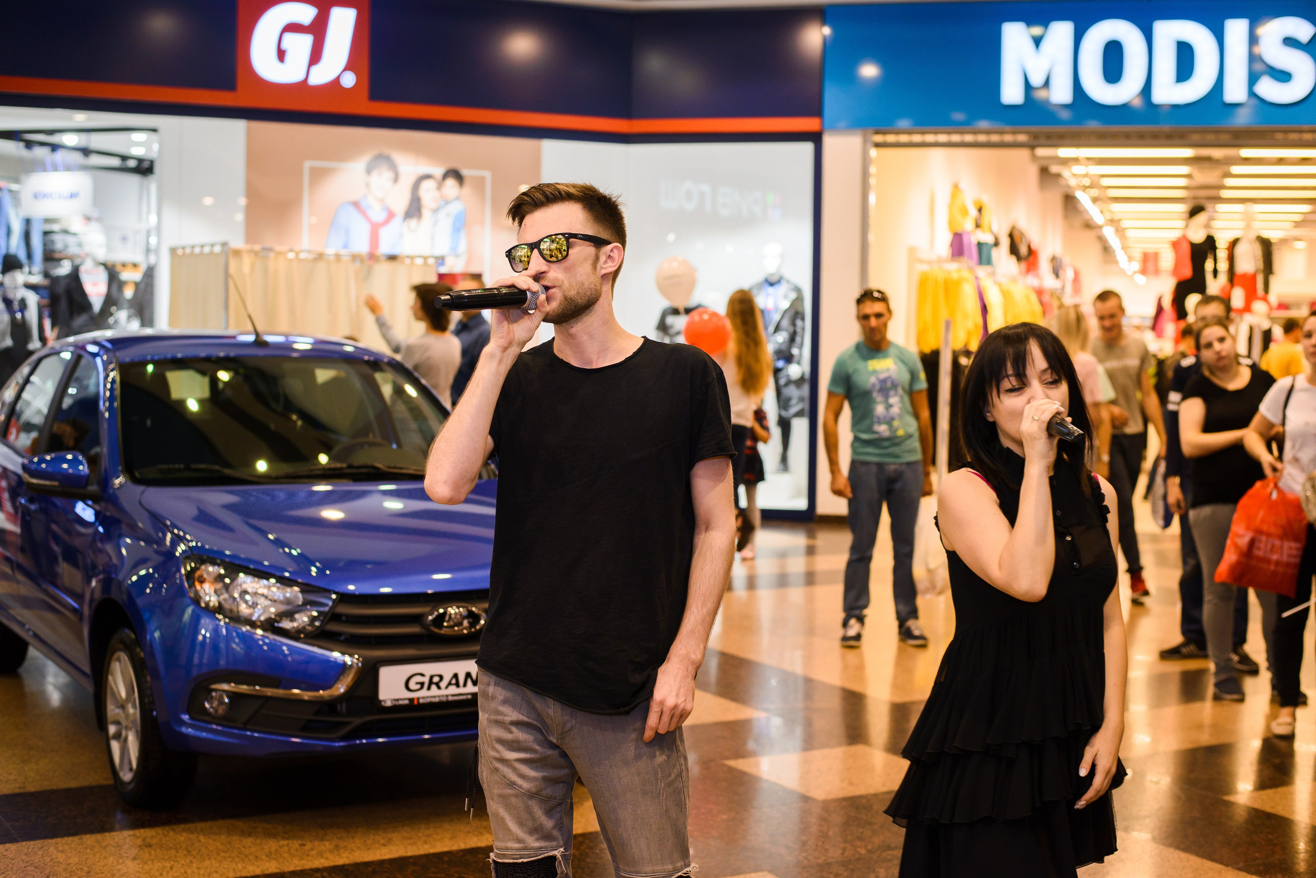 Трц Европа, презентанция Lada. Фотограф в Москве Казакова Анна