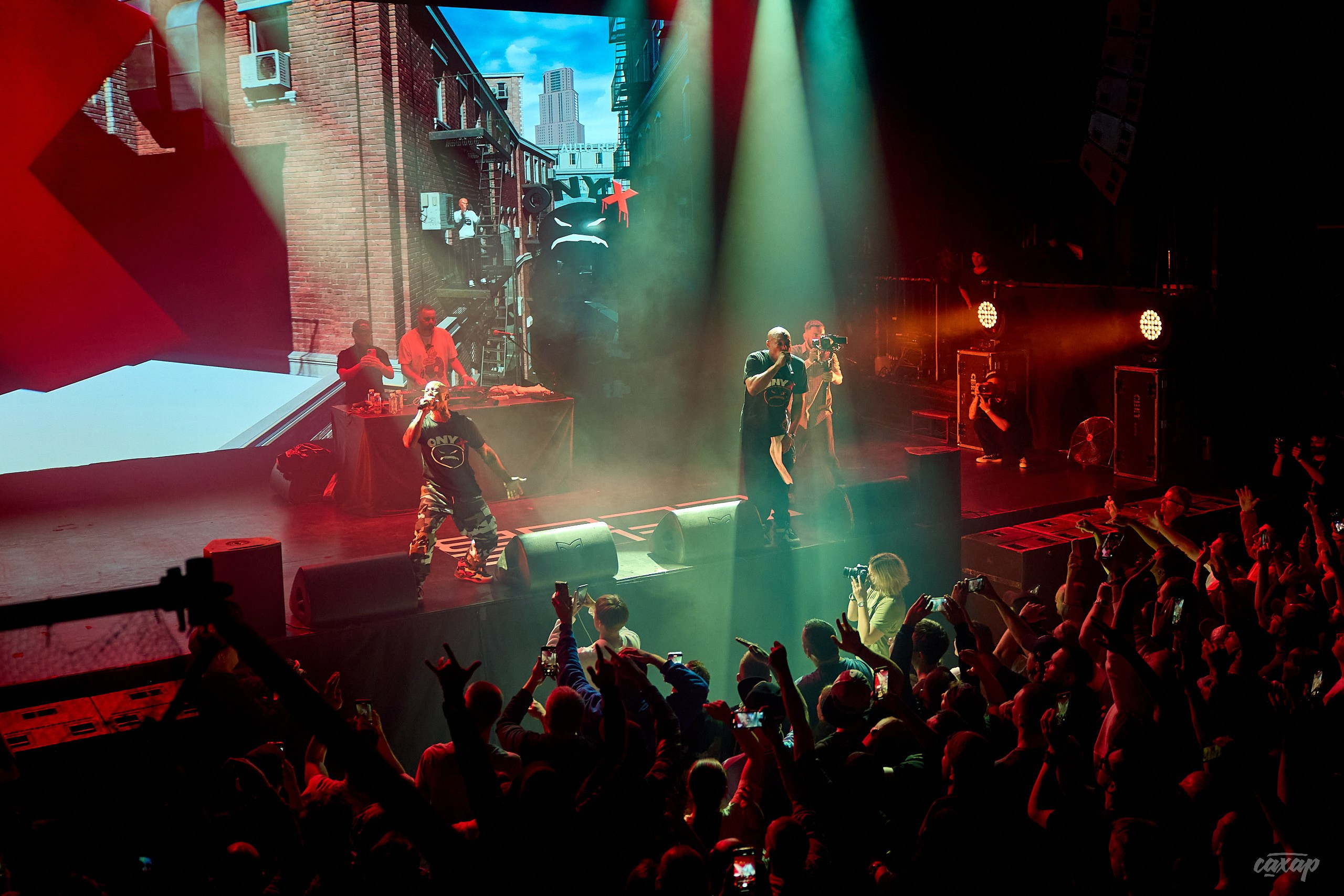 ONYX. Профессиональный фотограф в Екатеринбурге Юра Сахар