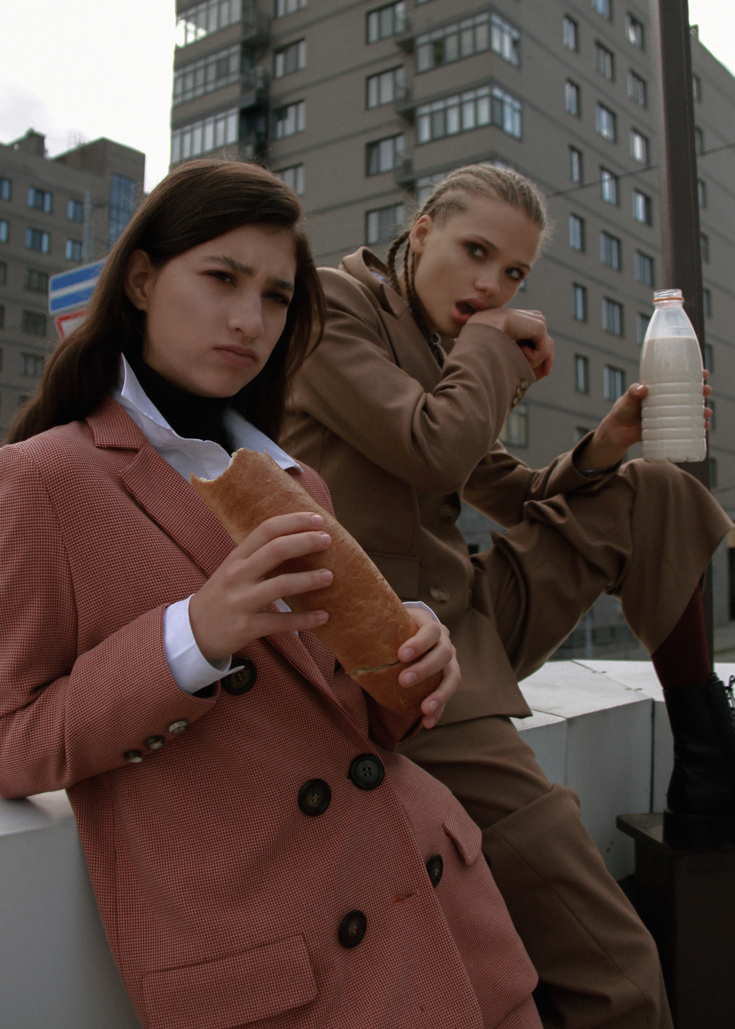 Street. Fashion photographer Annа