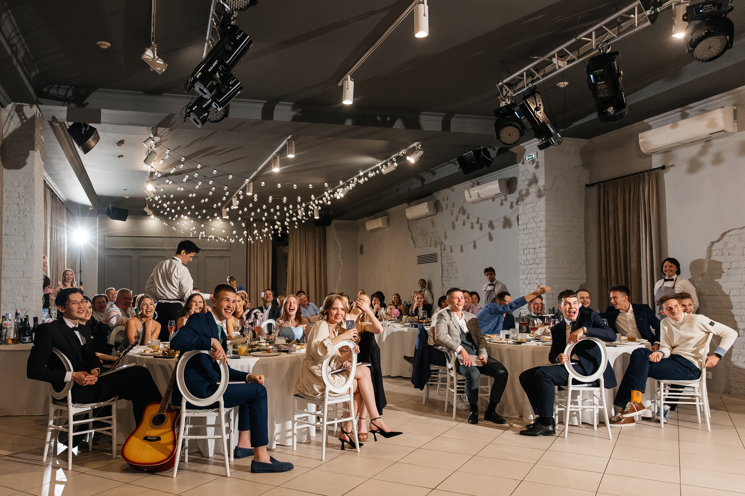 2023-06-23 Выпускной МБОУ СОШ № 10. Фотограф в Красноярске