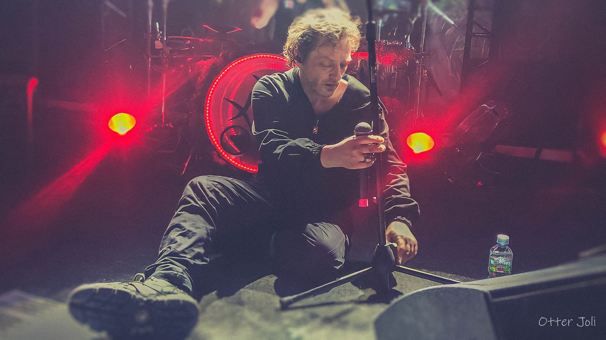 Screens. Концертный репортёр Валерия Сафина