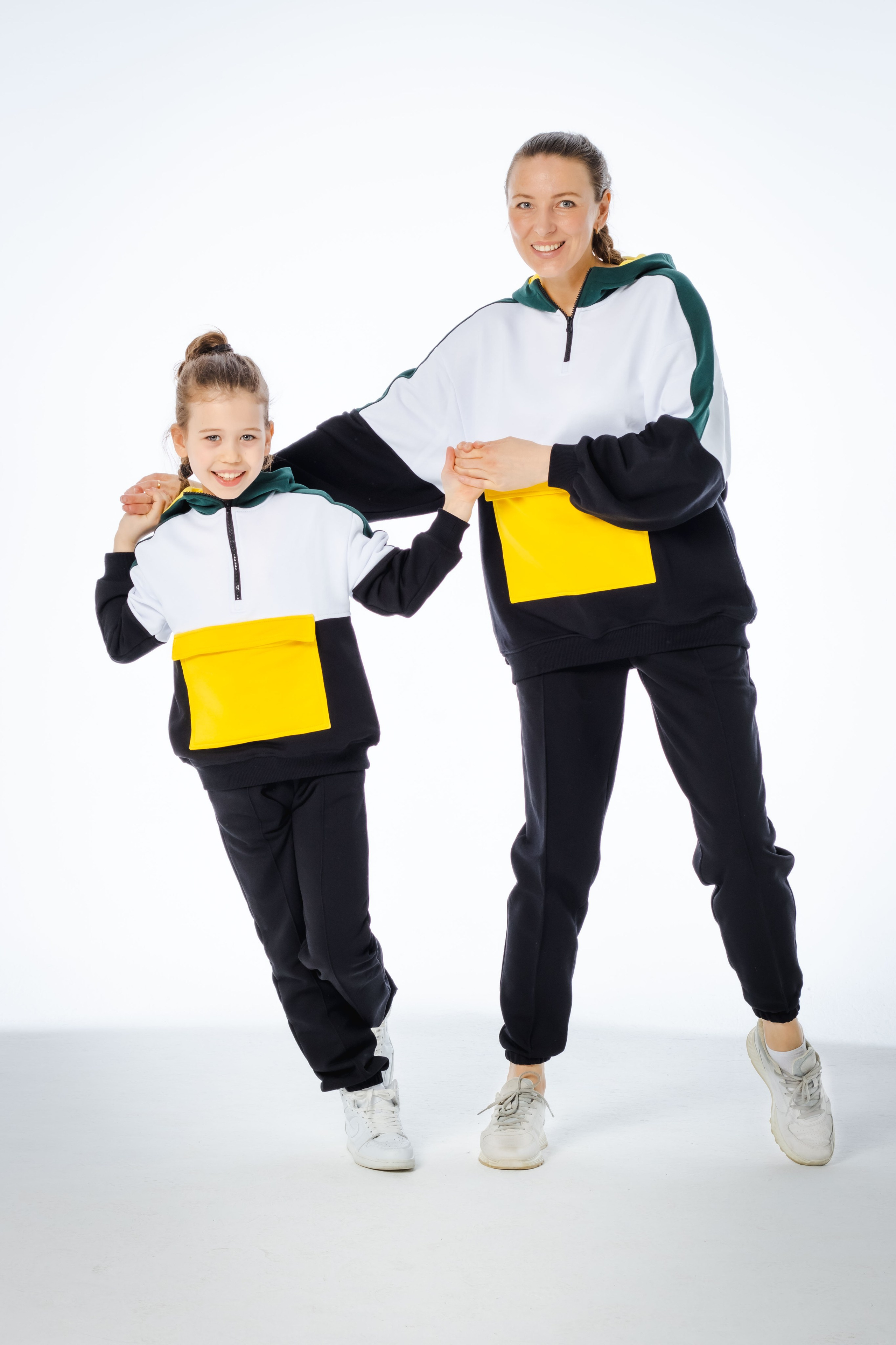 Бренд MNS. Репортажный фотограф в Москве Катя Луговая, портретный фотограф и «street» фотограф, фотосессии «под ключ»