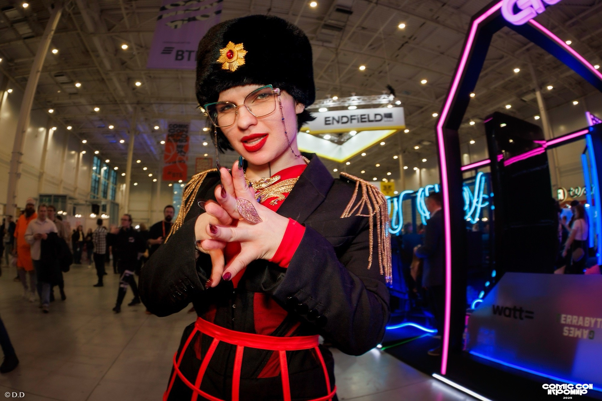 Comic Con Игромир 2025. Различные мероприятия и просто фотографии людей