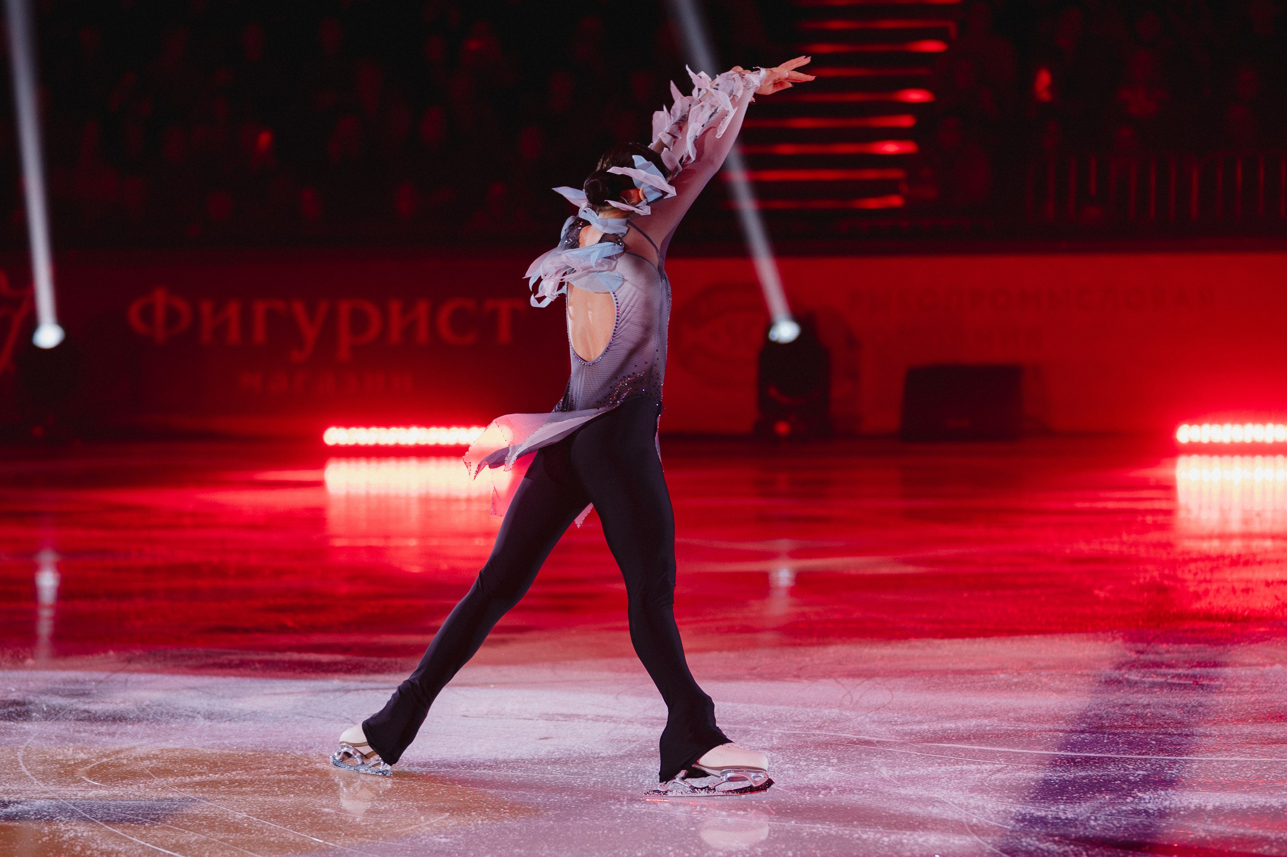 Шоу Этери Тутберидзе в Новосибирске. Воробьева Ксения — Спортивный и танцевальный фотограф Новосибирск