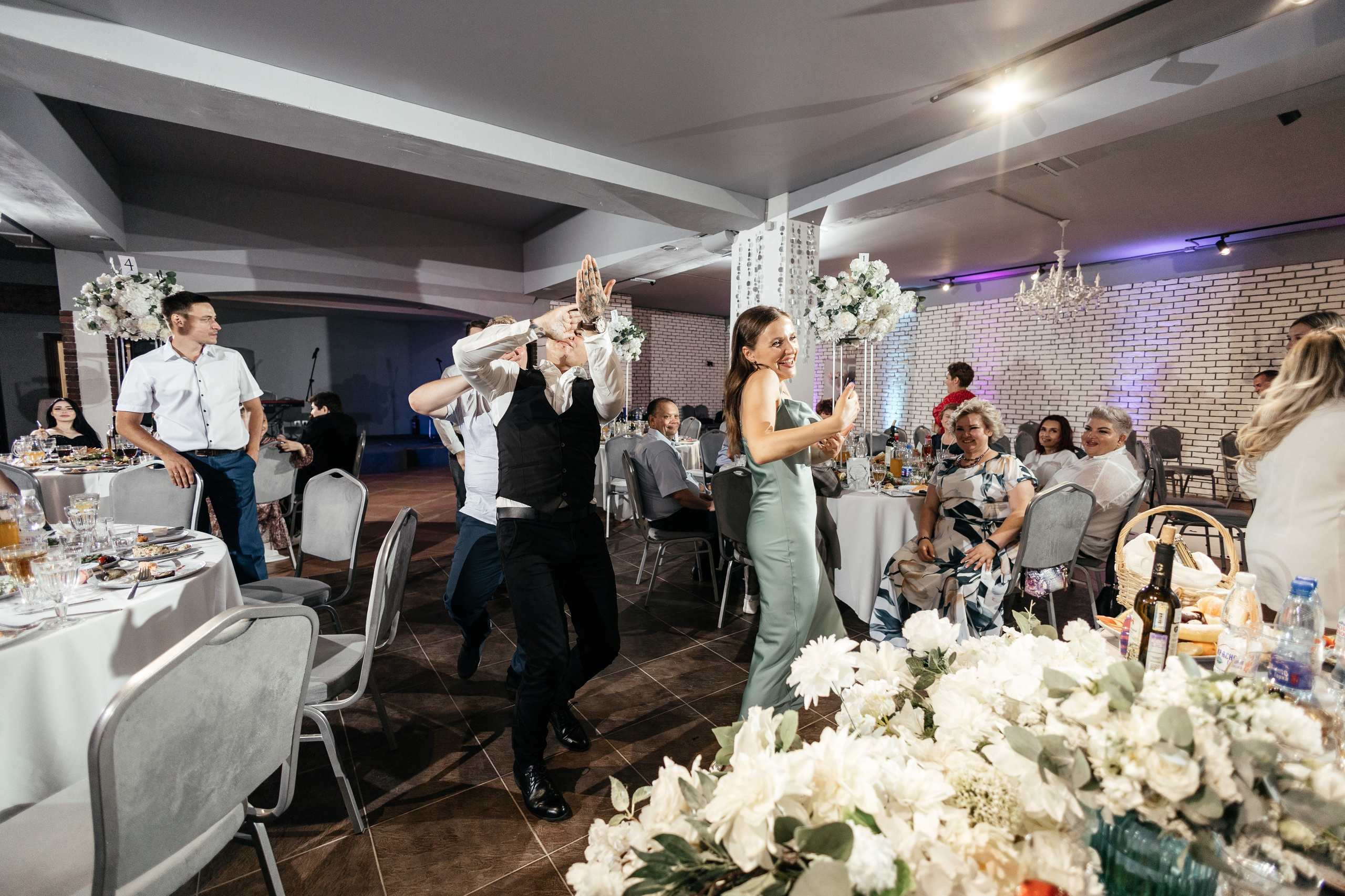 Свадебный фотограф Уфа — Руслан ГабдлисламовЖивые эмоции, красивые кадры, воспоминания на всю жизнь.Работаю по всей Республике Башкортоста. Свадебный фотограф Уфа Руслан Габдлисламов