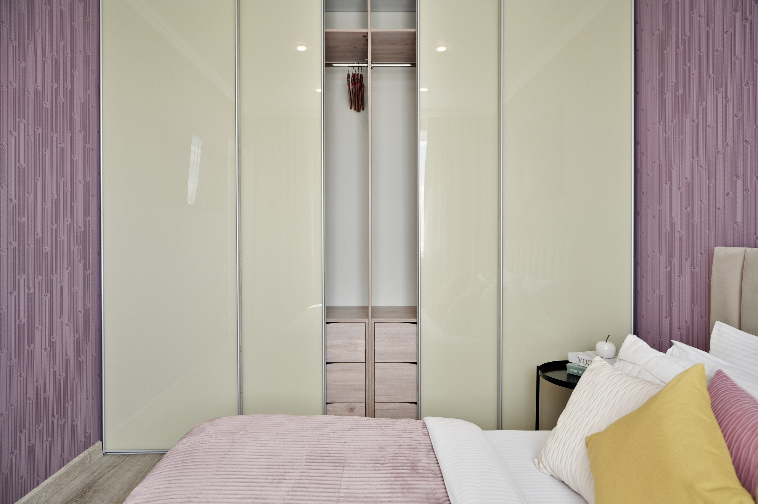 Интерьерная фотосъемка объектов жилой недвижимости в Самаре. Фотограф в Самаре Евгения Кутоманова. Индивидуальные, имиджевые и свадебные фотосессии