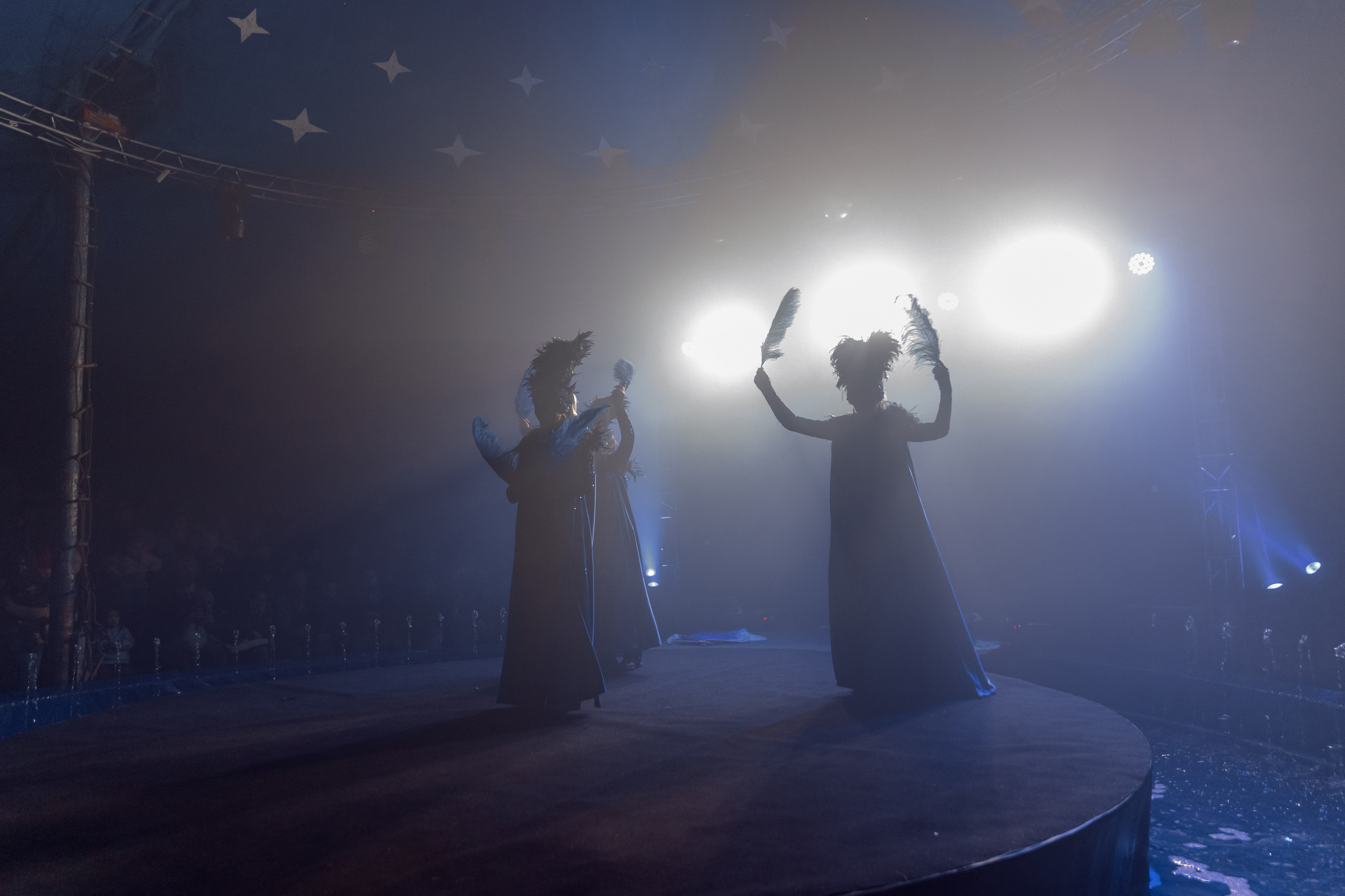 Цирк на воде. Свадебный фотограф Иркутск, репортажный фотограф Иркутск