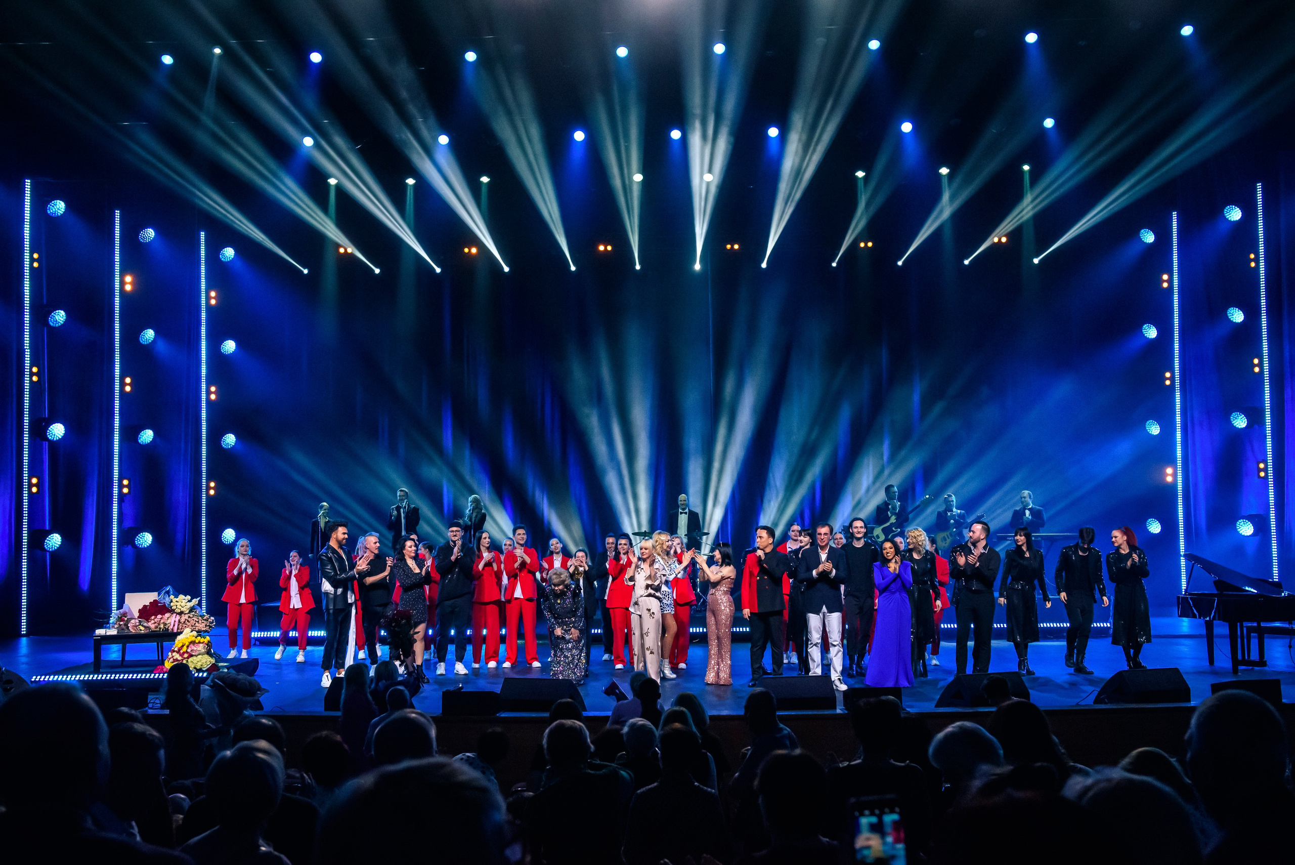 Лариса Рубальская «40 лет с песней по жизни» — Крокус Сити Холл. Бренд-фотограф для экспертов и блогеров в Москве Влада Горбовская