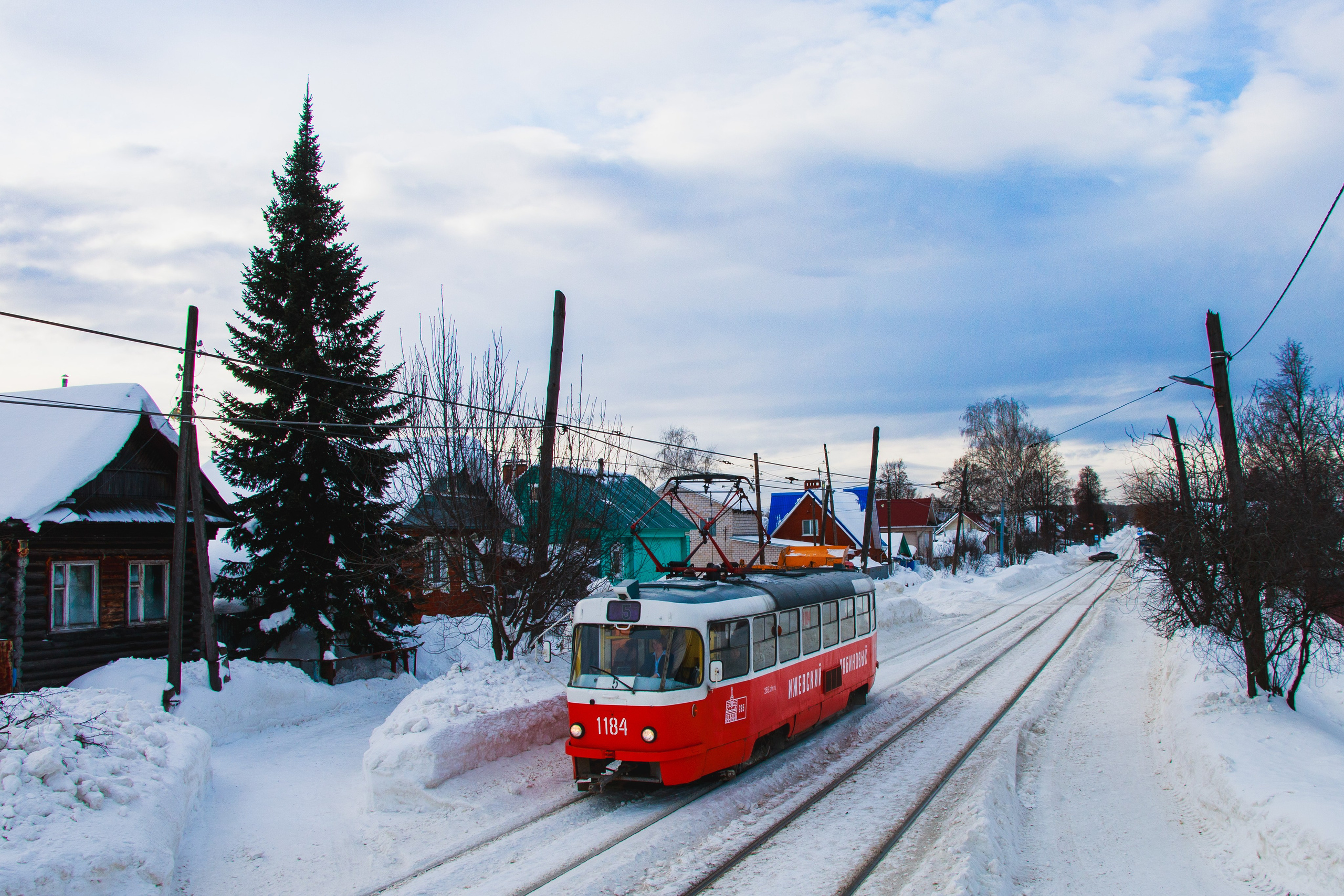 Трамвай ижевский рябиновый