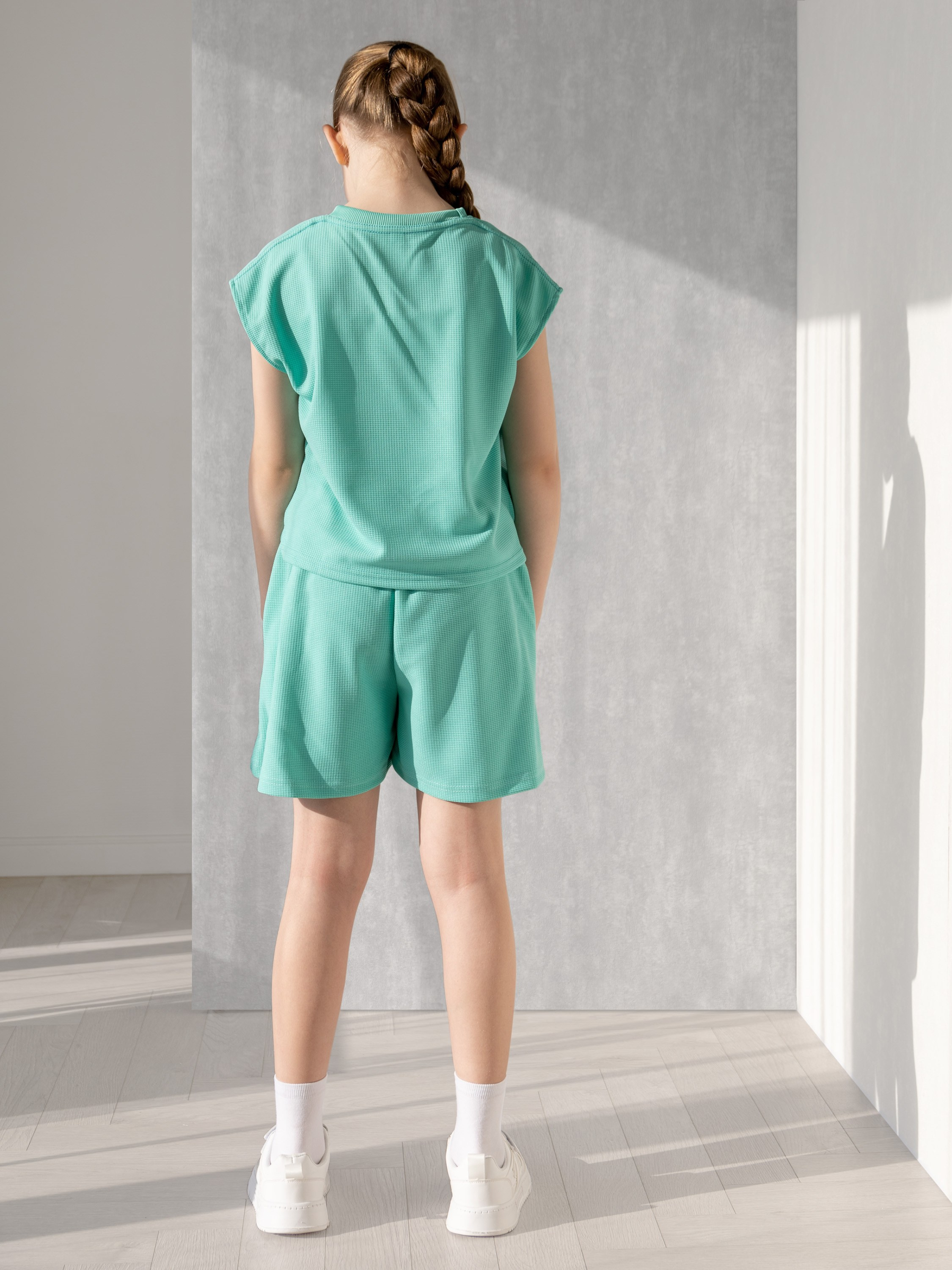 Каталожные фото одежды, сборные съемки для маркетплейсов Вайлдберриз, Новосибирск. Съемка фото и видео для маркетплейсов Вайлдберриз, Озон в Новосибирске