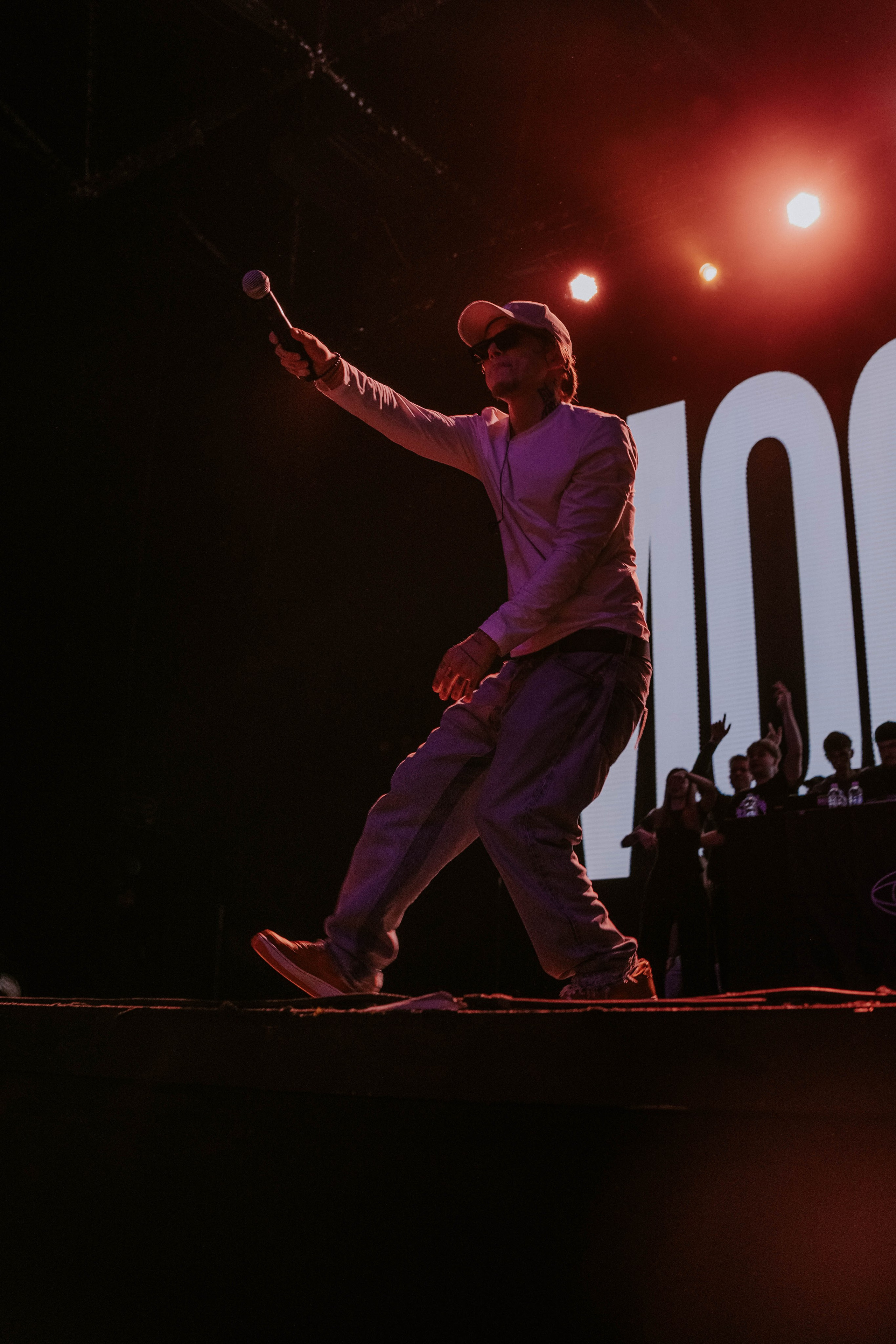 Бэкстейдж Whole Lotta Swag. Главная