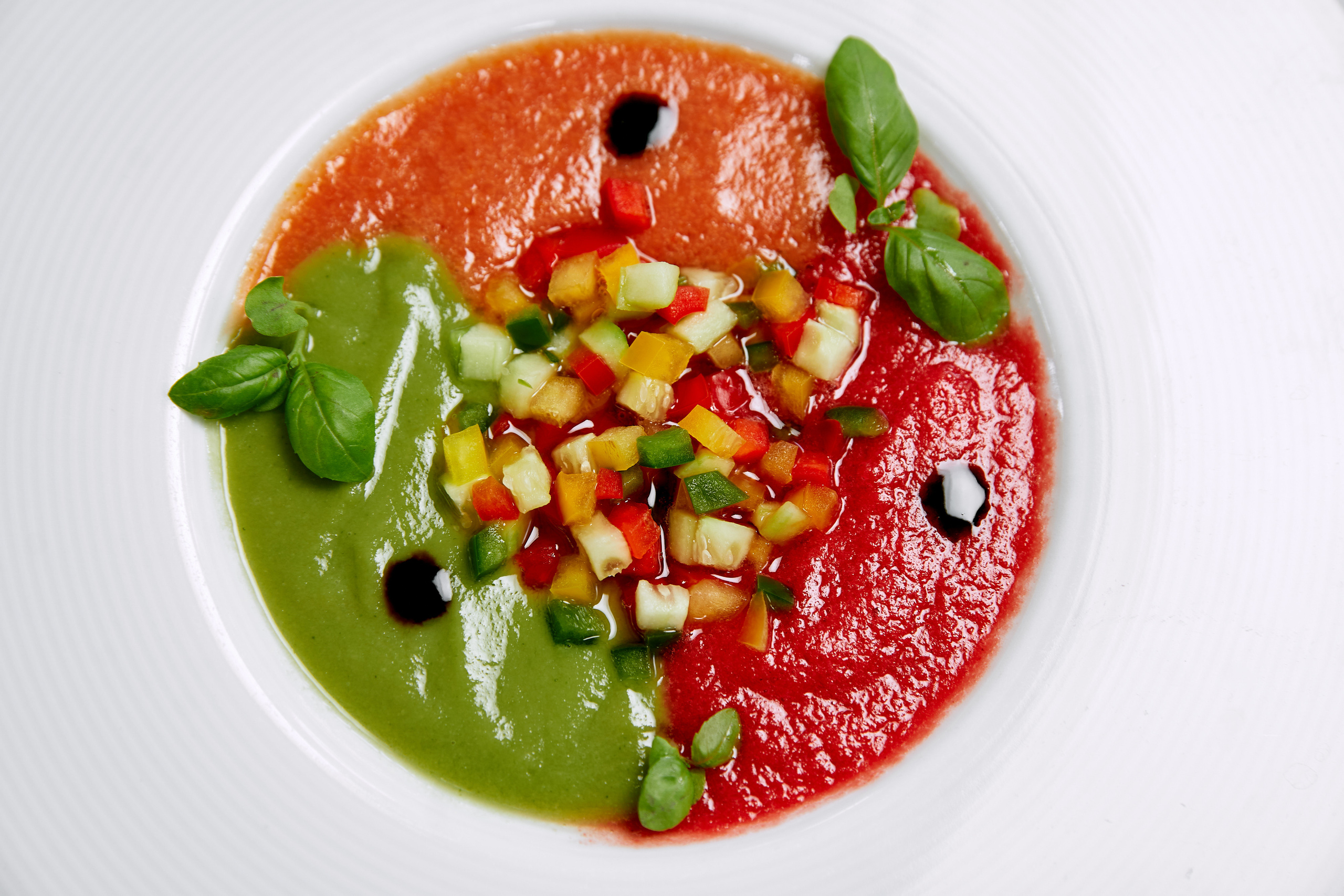 ASUNTA MADRE SMM контент. Фотограф в Москве и по всему миру — Олег Акентьев (Events, Светская Хроника, FTP)