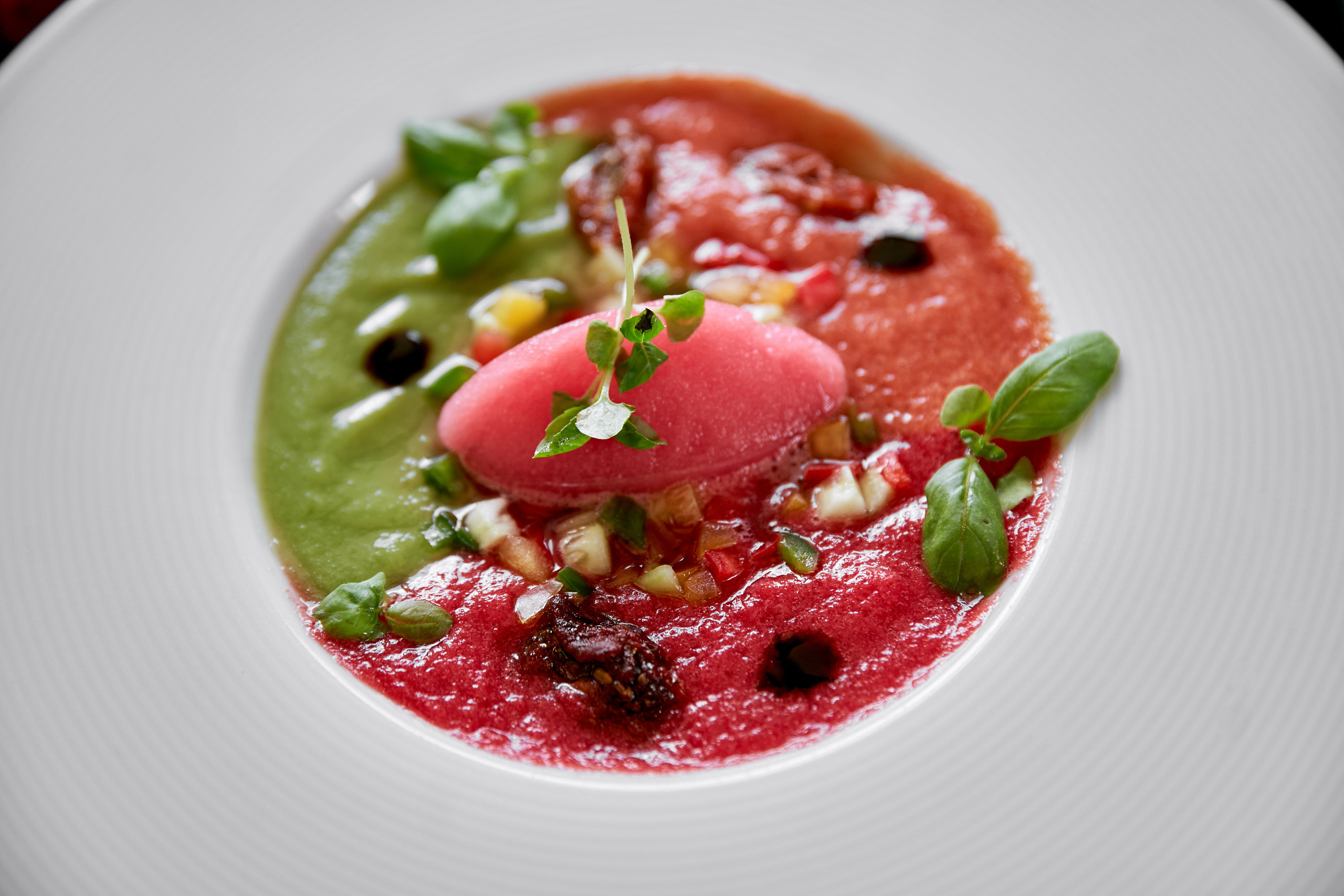 ASUNTA MADRE SMM контент. Фотограф в Москве и по всему миру — Олег Акентьев (Events, Светская Хроника, FTP)