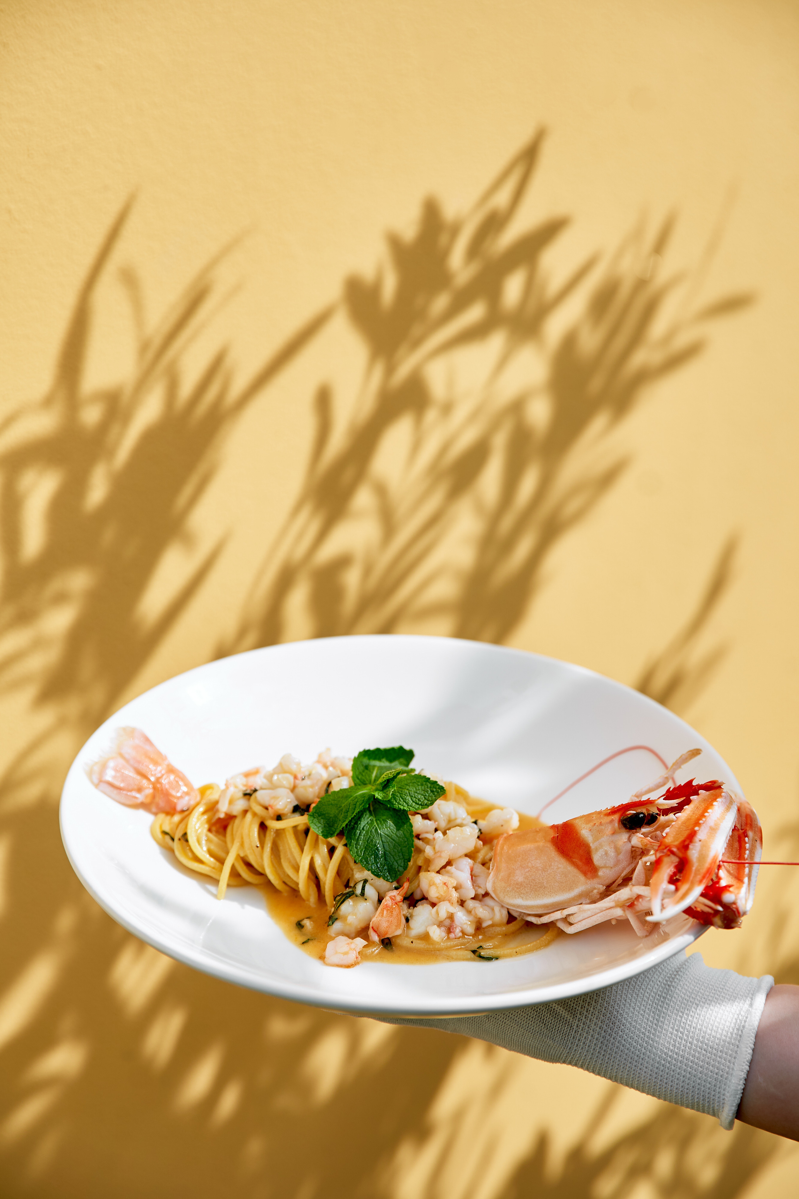 ASUNTA MADRE SMM контент. Фотограф в Москве и по всему миру — Олег Акентьев (Events, Светская Хроника, FTP)