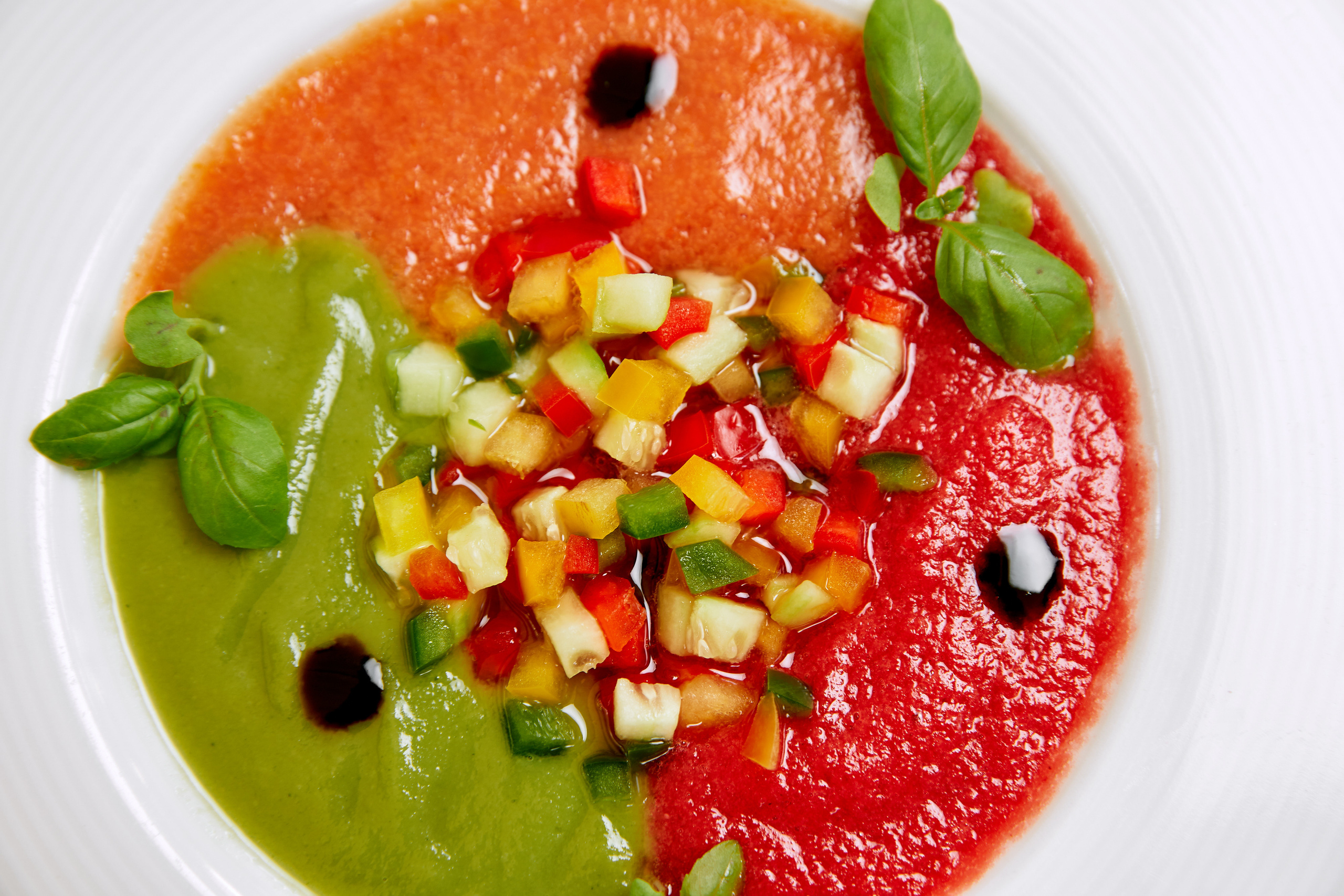 ASUNTA MADRE SMM контент. Фотограф в Москве и по всему миру — Олег Акентьев (Events, Светская Хроника, FTP)