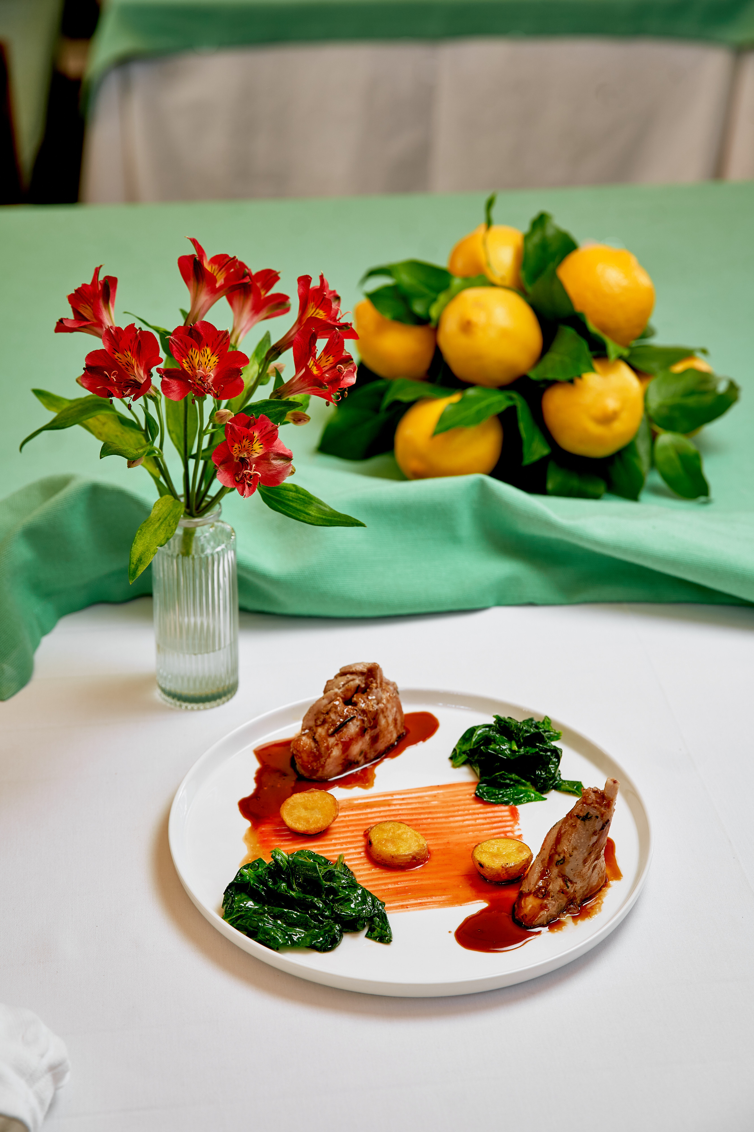 ASUNTA MADRE SMM контент. Фотограф в Москве и по всему миру — Олег Акентьев (Events, Светская Хроника, FTP)