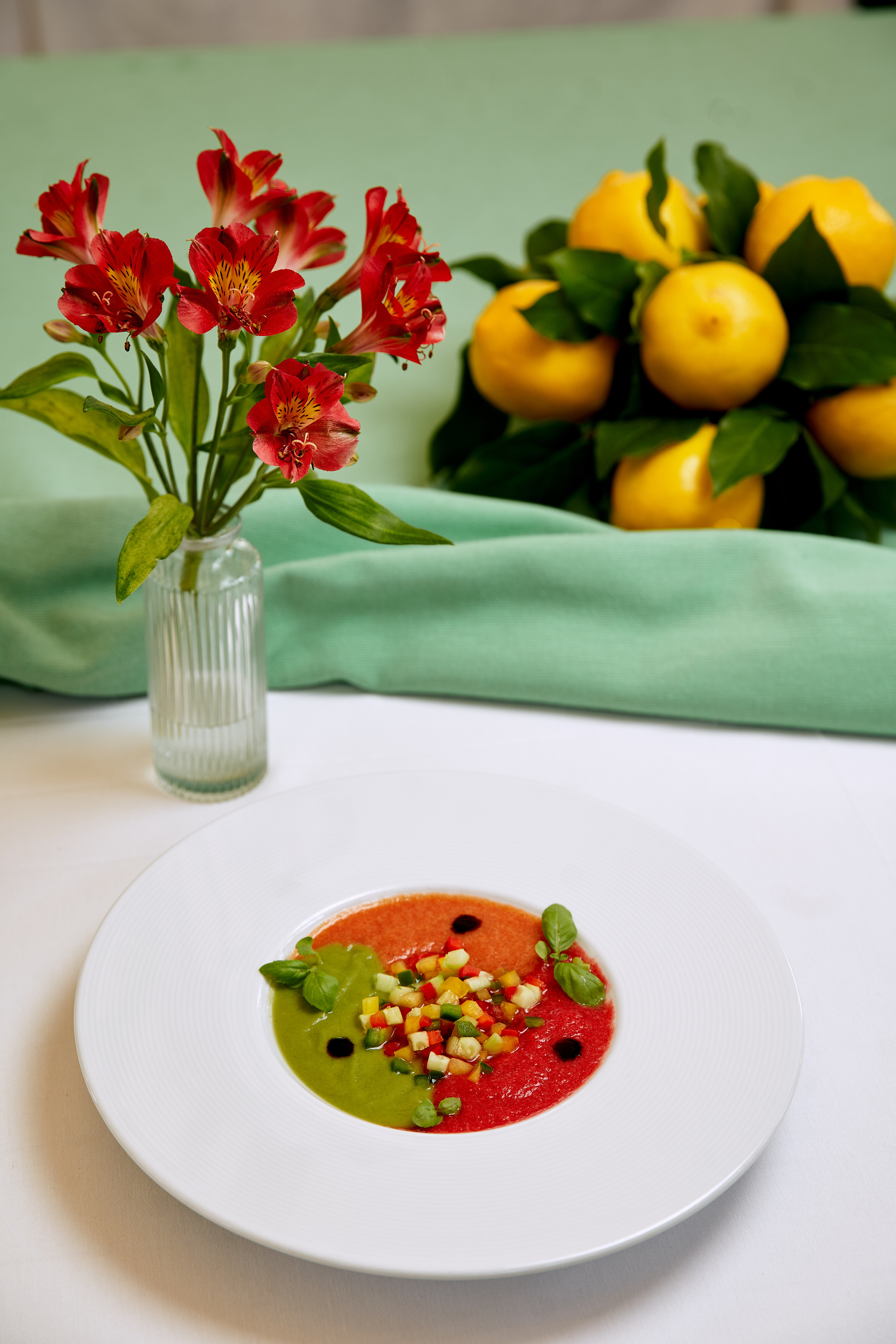 ASUNTA MADRE SMM контент. Фотограф в Москве и по всему миру — Олег Акентьев (Events, Светская Хроника, FTP)