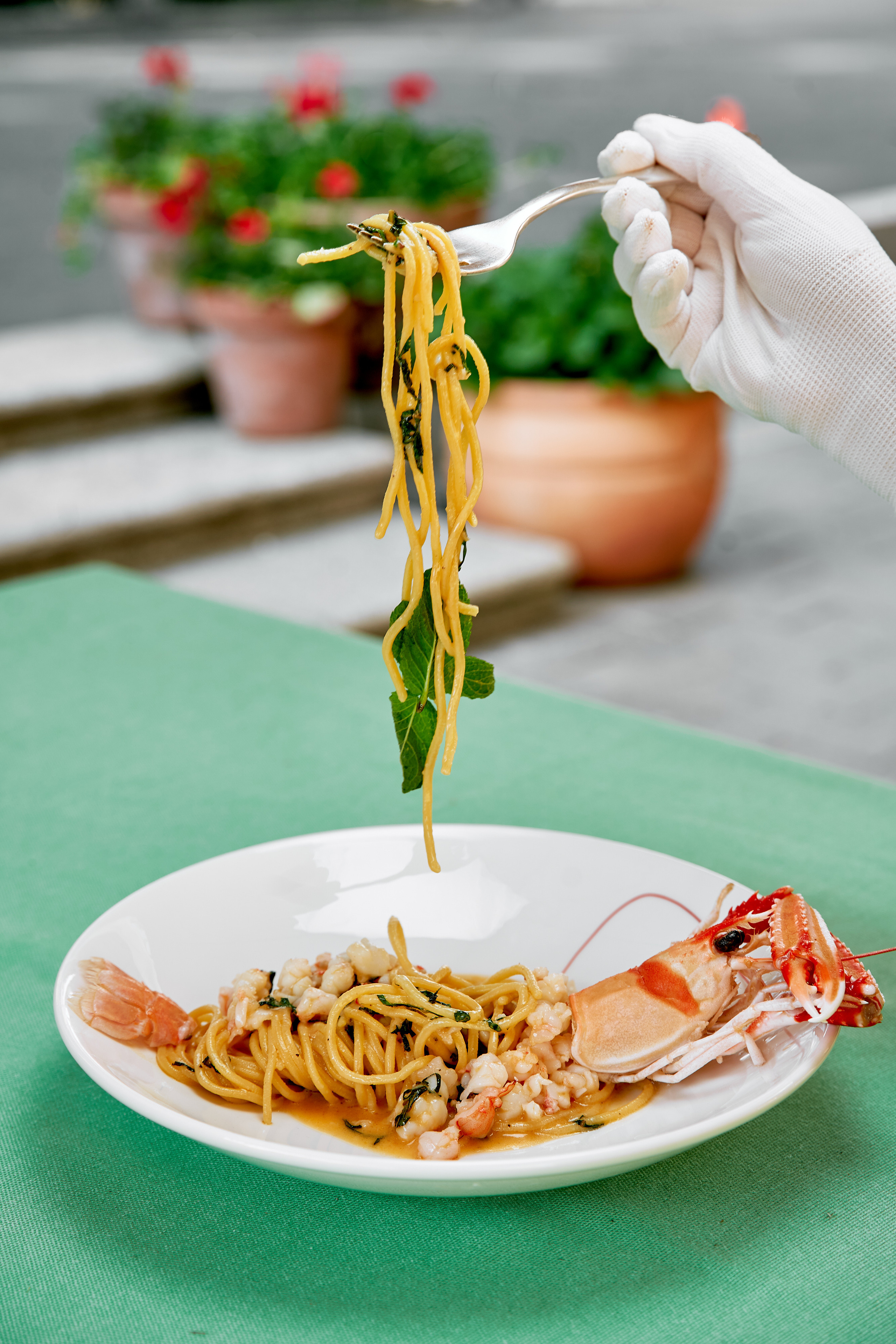 ASUNTA MADRE SMM контент. Фотограф в Москве и по всему миру — Олег Акентьев (Events, Светская Хроника, FTP)