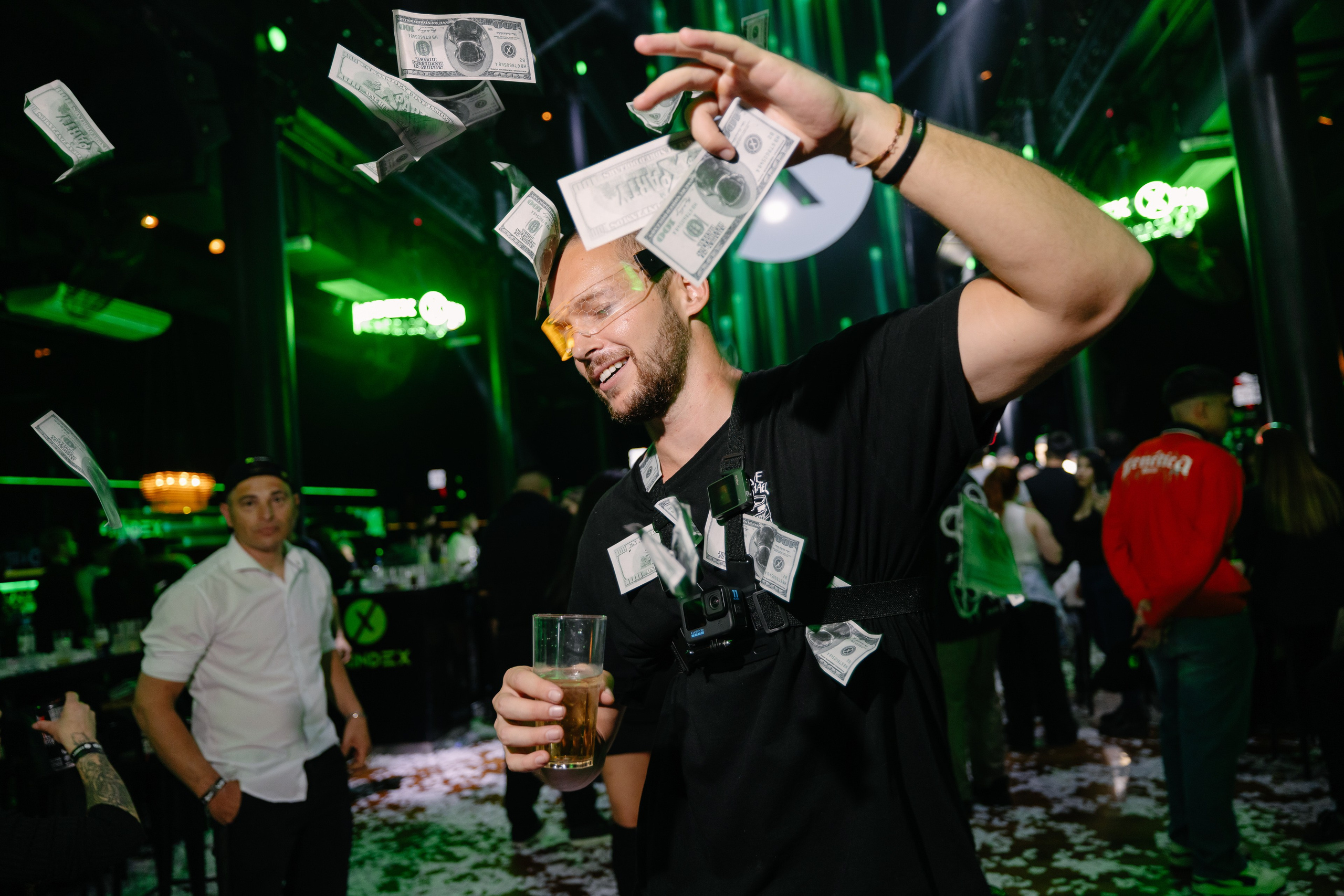 Xiandex. Фотограф в Сочи, Репортажный фотограф Виктор Кочков-Филатов