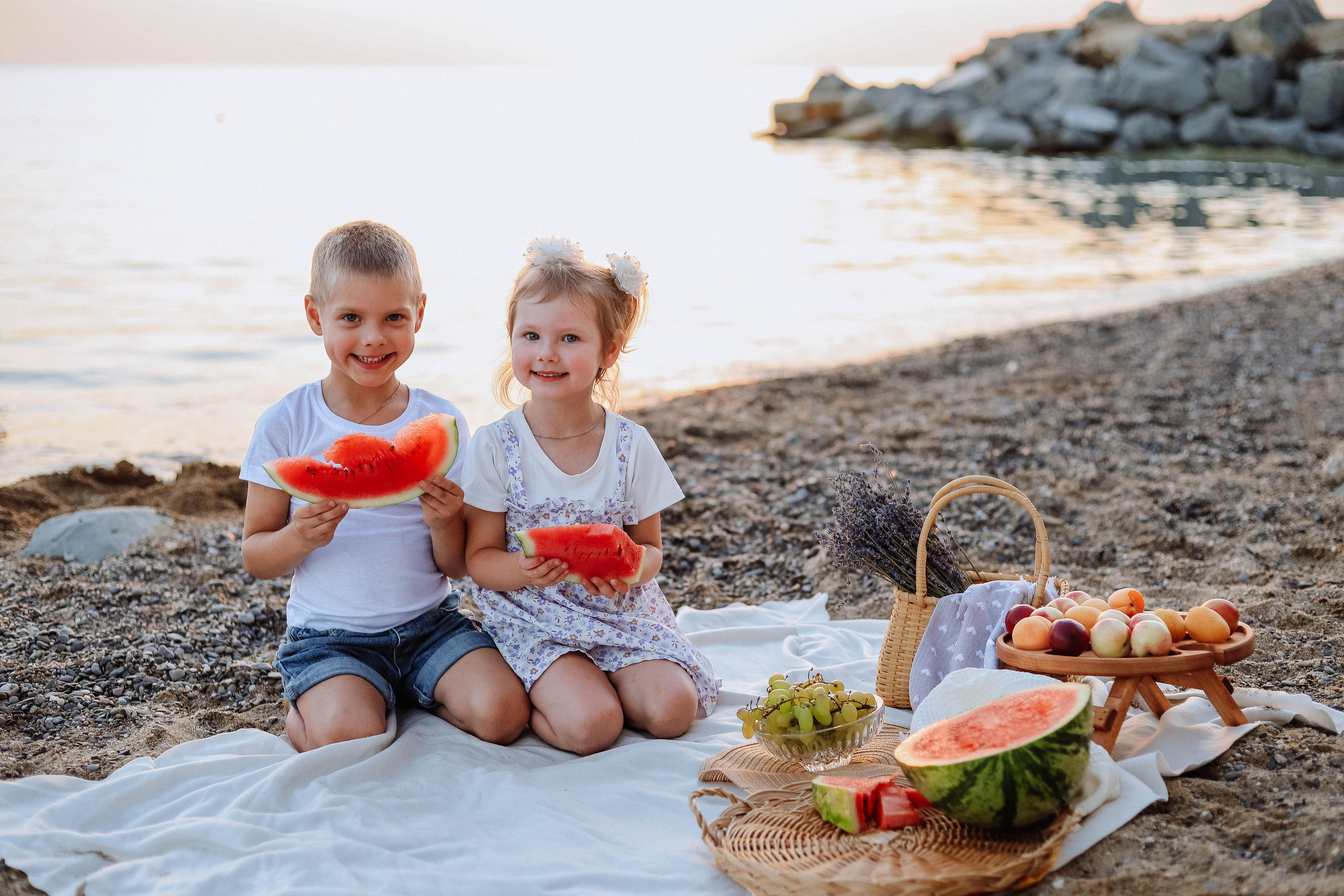 Ника и Тёма фотосессия на море. Женский/Детский фотограф в Симферополе Вероника Слепогина