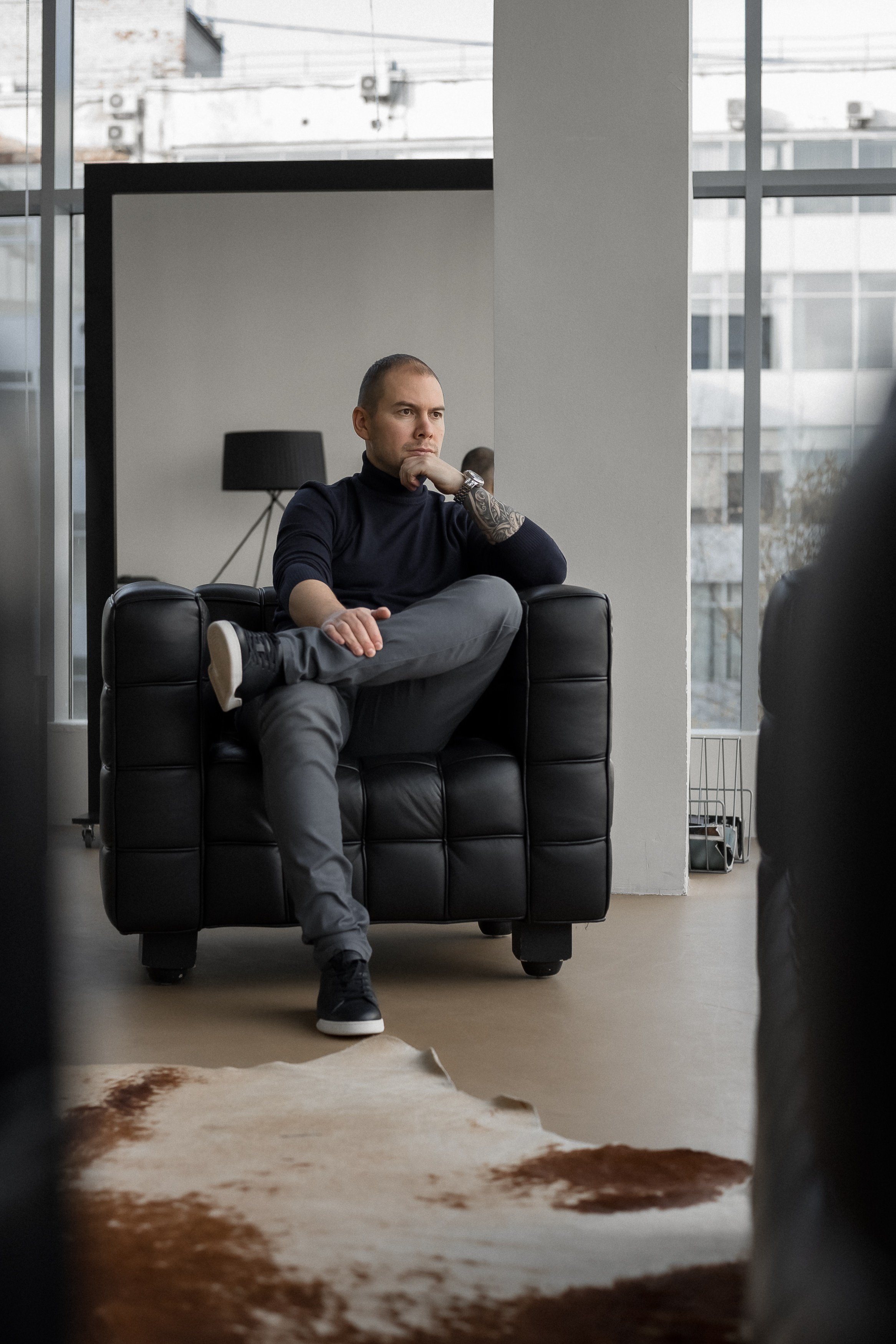 Бизнес портрет для руководителя. КОНТЕНТ |БРЕНД фотограф Санкт-Петербург — Жанна Олтаржевская