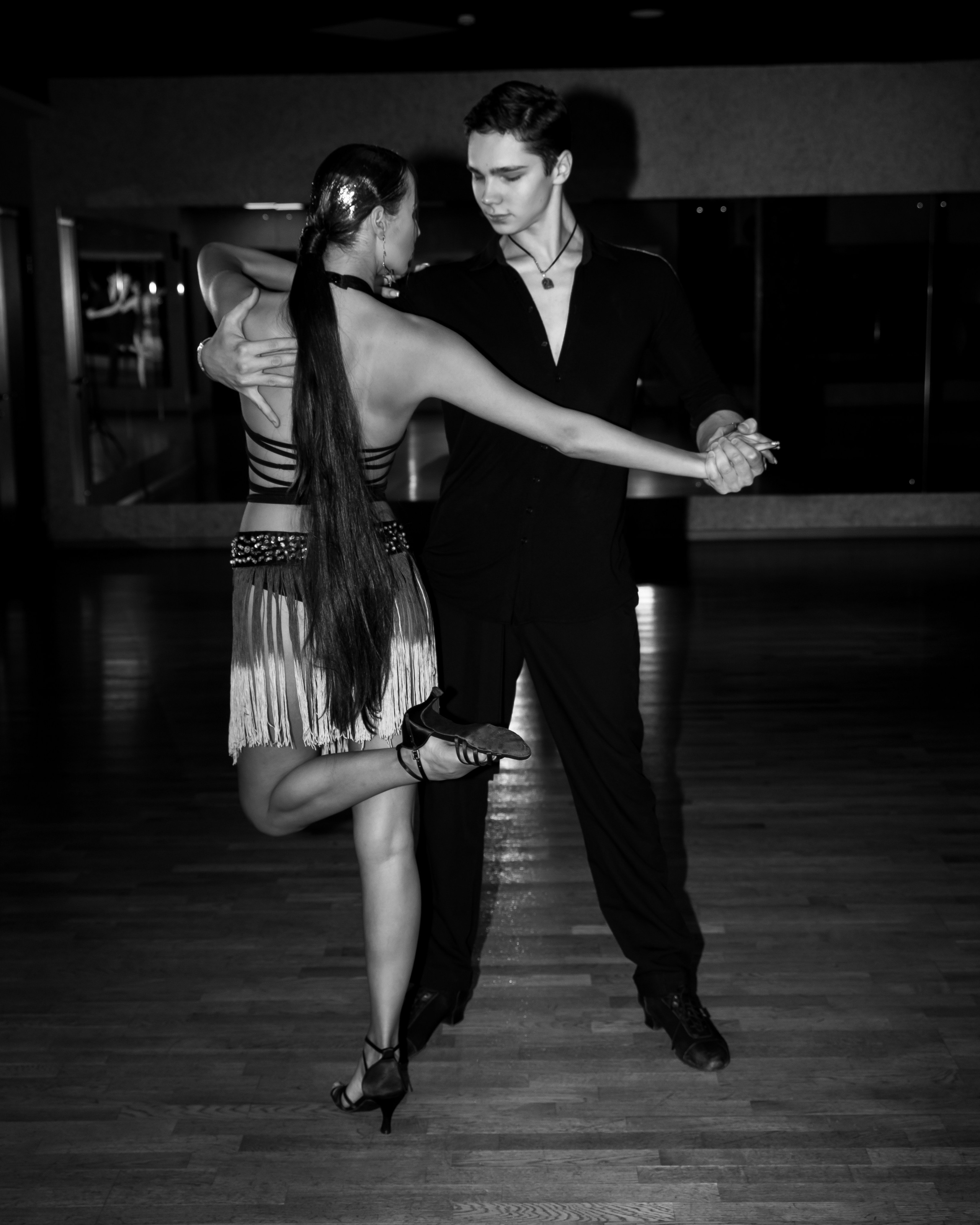 Карина и Илья студия Премьер. Фотограф в Москве Яна Полосина