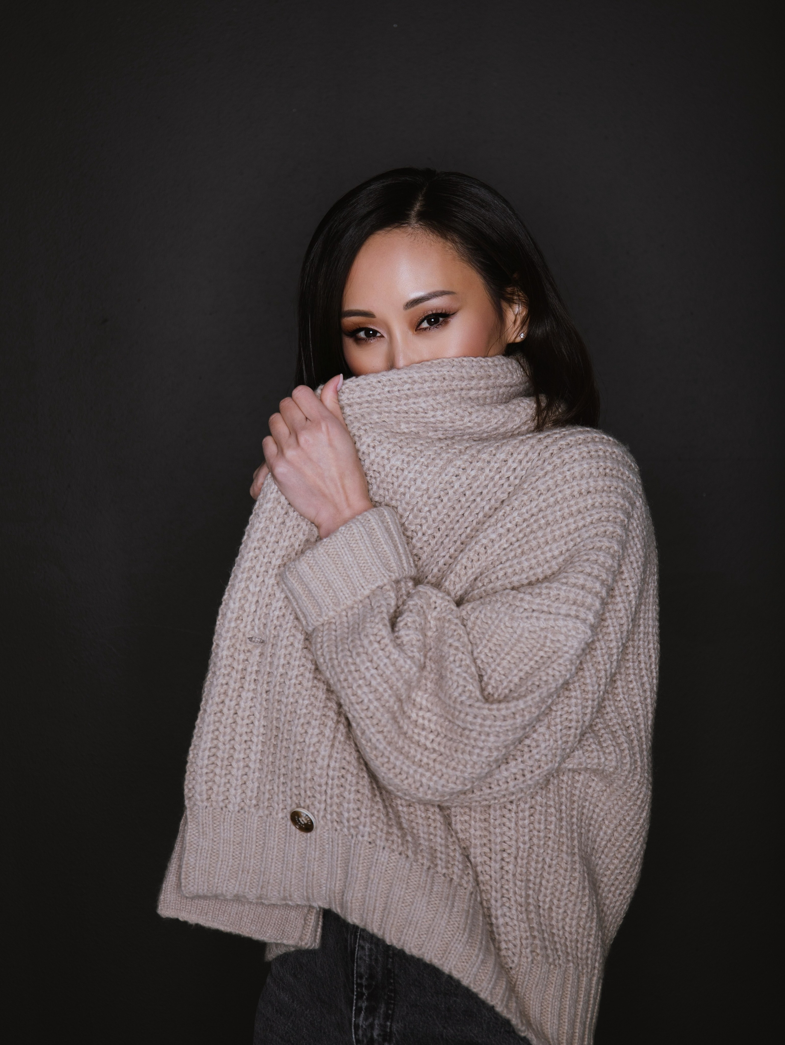 Мама и дочка, студийная съемка. Свадебный и семейный фотограф в Москве Мила Широких