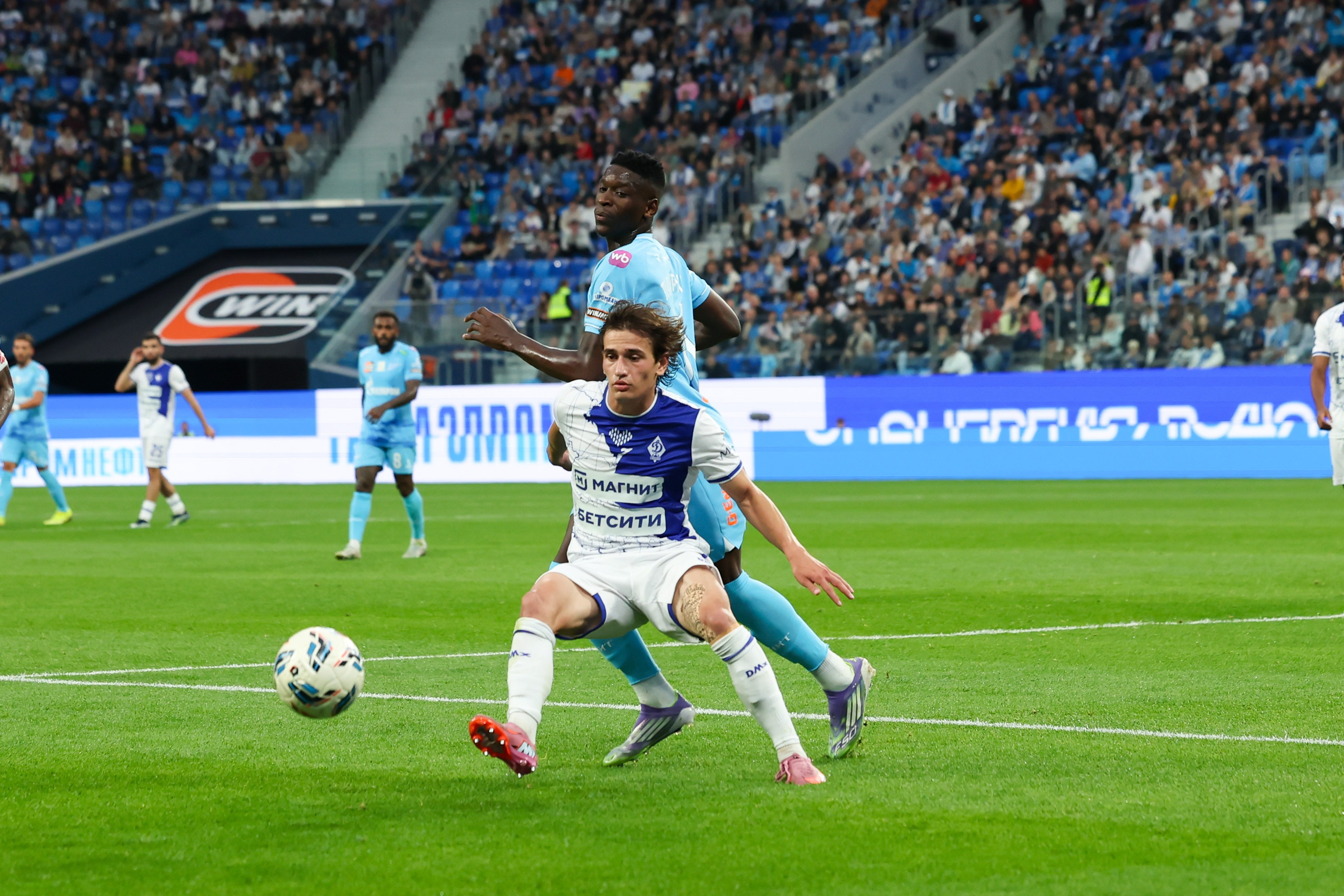 ФК «Зенит» — ФК «Динамо» Махачкала 23.08.2025. Спортивный и репортажный фотограф Антон Тереханов