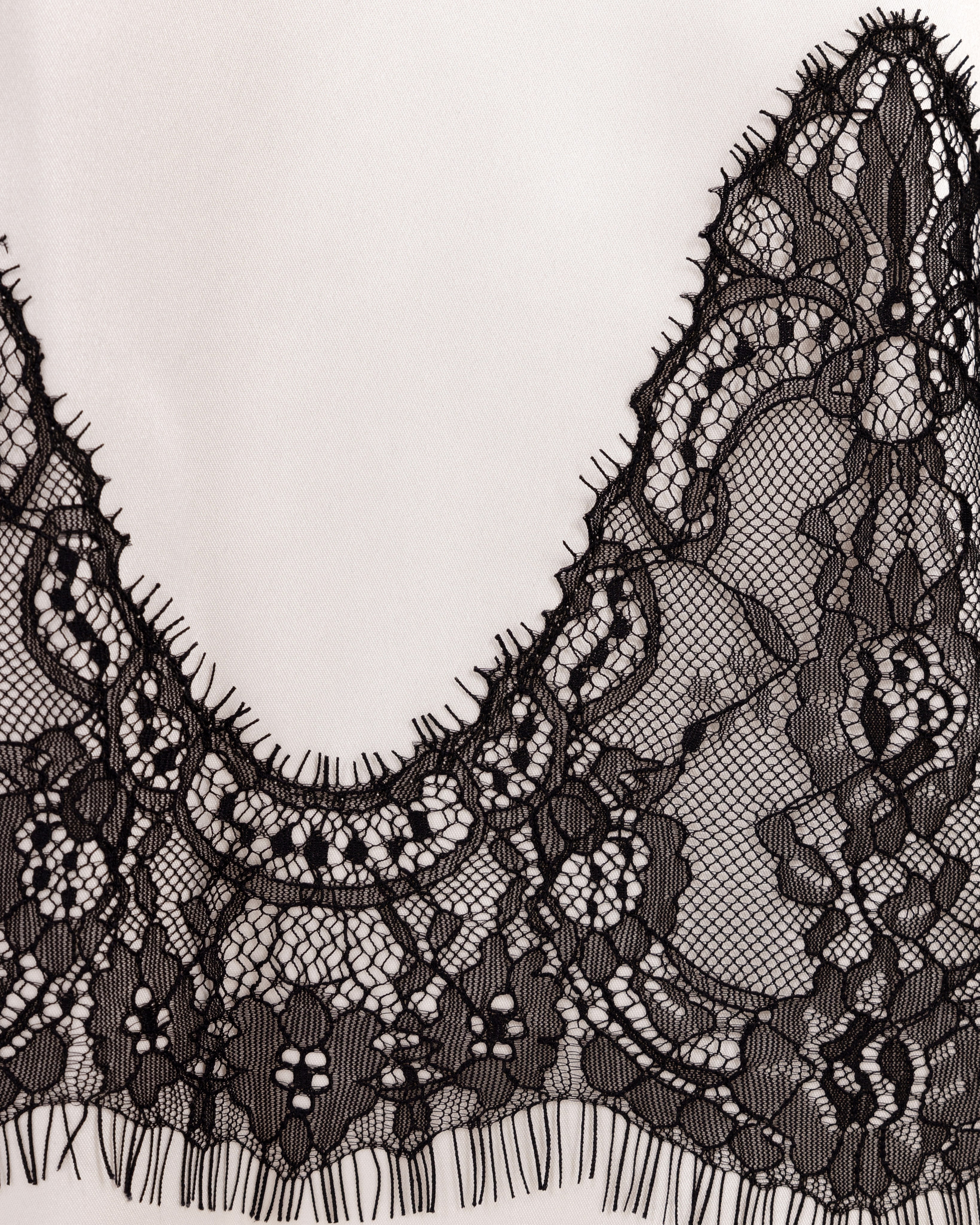 ANGELVIBE. Photographer. Producer. Retoucher