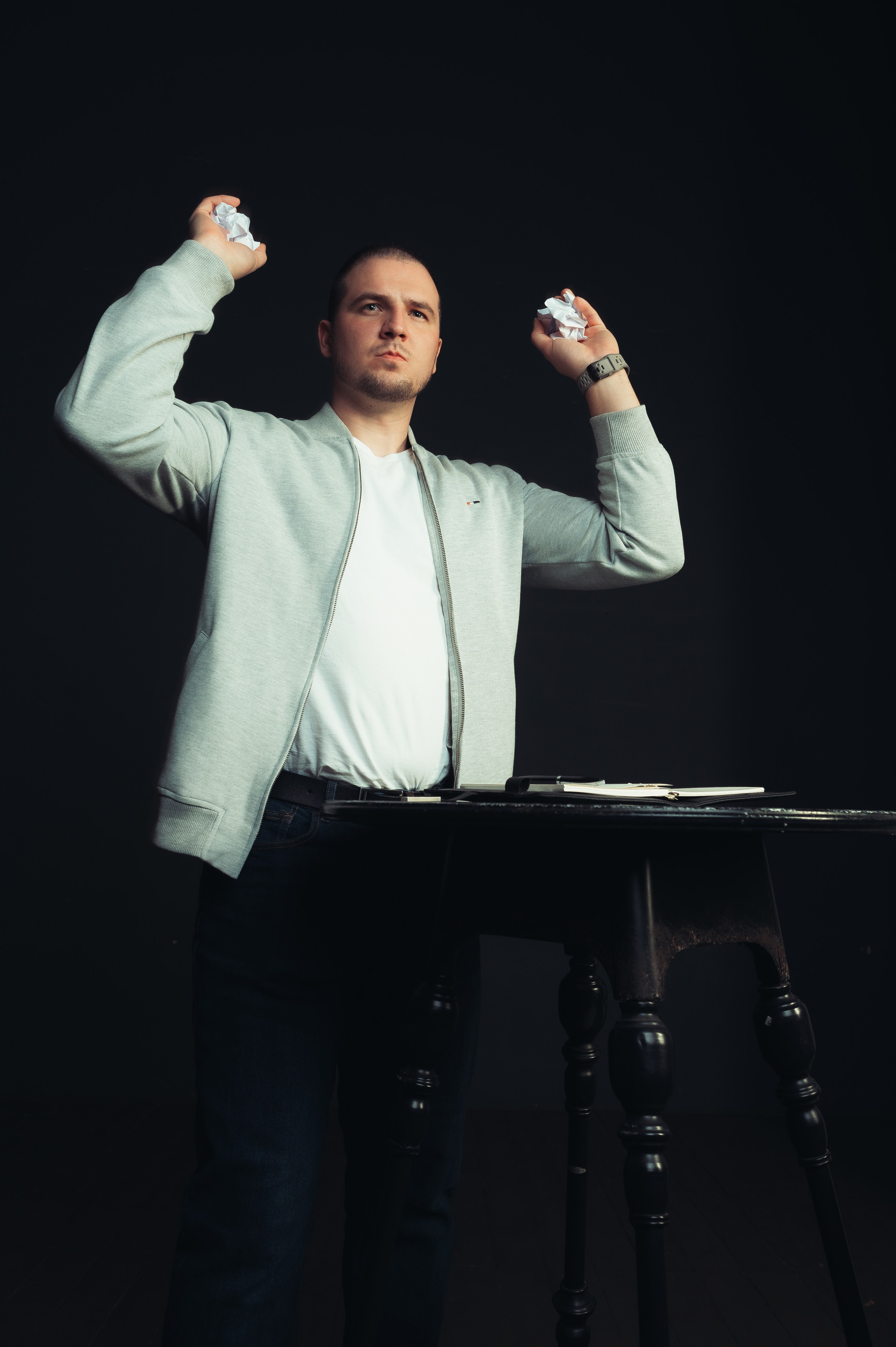 Никита Пустовалов — портретная съёмка. Иван Кубик — фотограф и видеограф