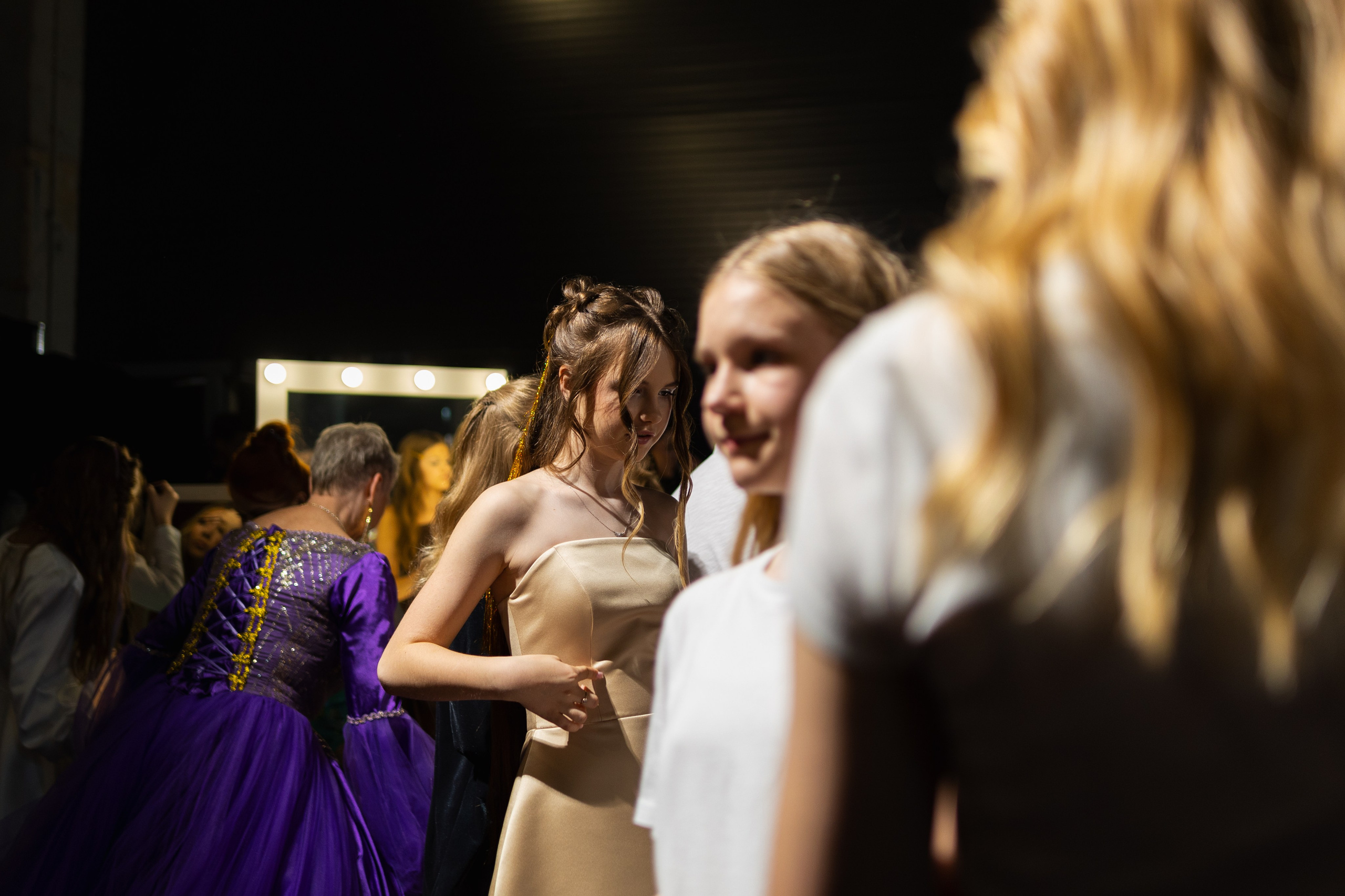 Top Fashion Trends Show 2026 в МинскеМодный показ дизайнерской коллекции на Top Fashion Trends Show 2026Модель на подиуме Top Fashion Trends Show в МинскеПоказ авторской одежды белорусских дизайнеровFashion show в Минске с участием профессиональных моделейДизайнерская коллекция сезона весна-лето 2026Участники модного мероприятия Top Fashion Trends ShowФинальный выход моделей на показе мод в МинскеСовременные тренды моды на Top Fashion Trends ShowБелорусские дизайнеры представляют новые коллекции одеждыПрофессиональная fashion-фотография на модном показеПодиумный показ дизайнерской одежды в БеларусиГости и участники Top Fashion Trends Show 2026Закулисье модного показа Top Fashion Trends ShowМодель демонстрирует дизайнерское платье на подиумеКоллекция современной одежды от белорусского брендаFashion мероприятие для дизайнеров и моделей в МинскеПрезентация новой коллекции одежды на TFT ShowМодный подиум и показы дизайнерских брендовТренды fashion-индустрии на Top Fashion Trends ShowФотографии с модного показа в МинскеДефиле моделей на Top Fashion Trends ShowПоказ одежды белорусских дизайнеров 2026Fashion event в Беларуси для профессионалов индустрииСтильные образы и дизайнерская одежда на подиумеМодельное дефиле на Top Fashion Trends Show 2026Модное событие в Минске с участием дизайнеров и стилистовПрофессиональные модели на fashion-показеТоповые модные тренды сезона весна-лето 2026Мероприятие Top Fashion Trends Show Беларусь