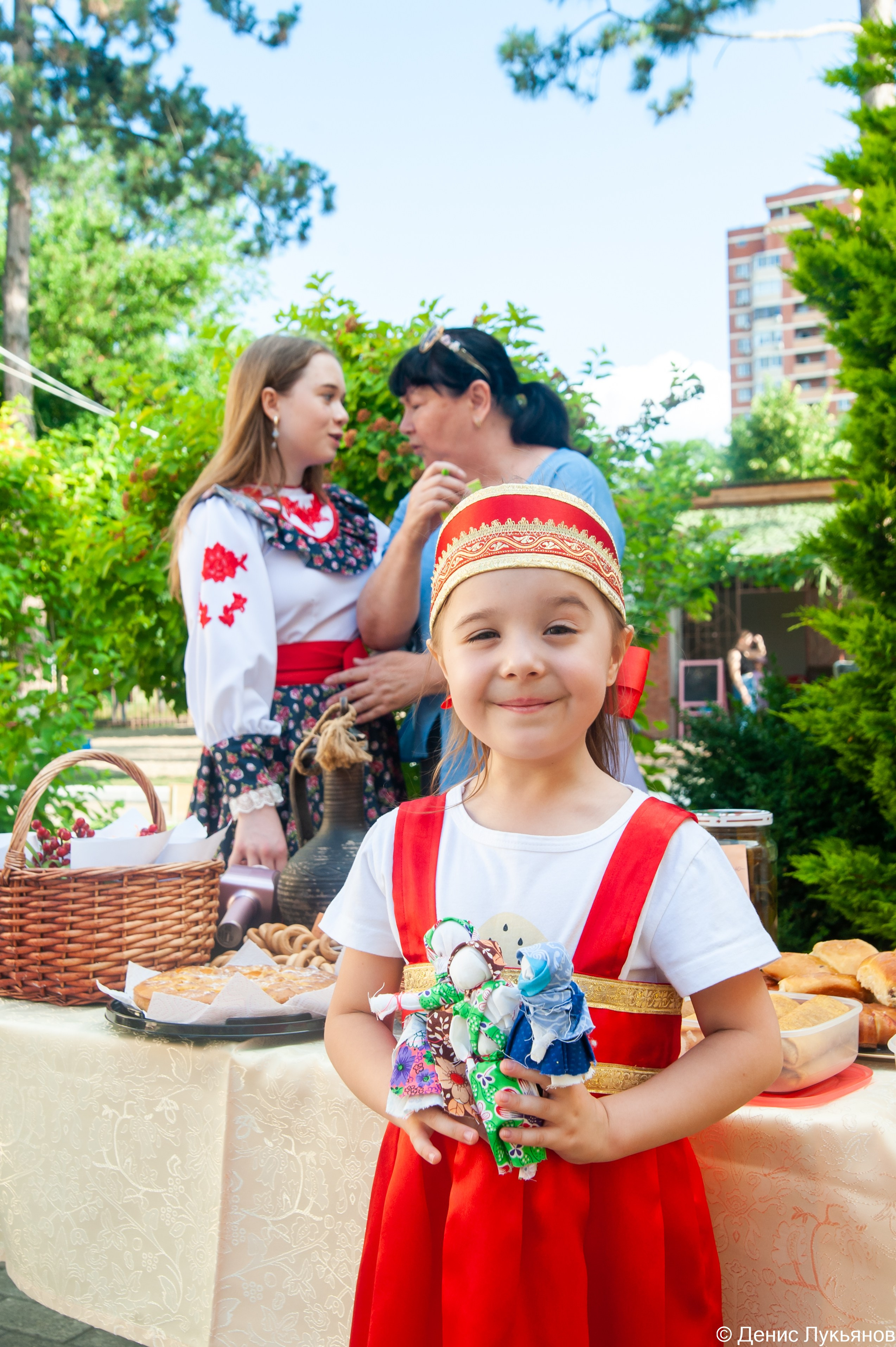 Ярмарка. Свадебный и семейный фотограф Денис Лукьянов в Краснодаре, Краснодарском крае и Республике Крым