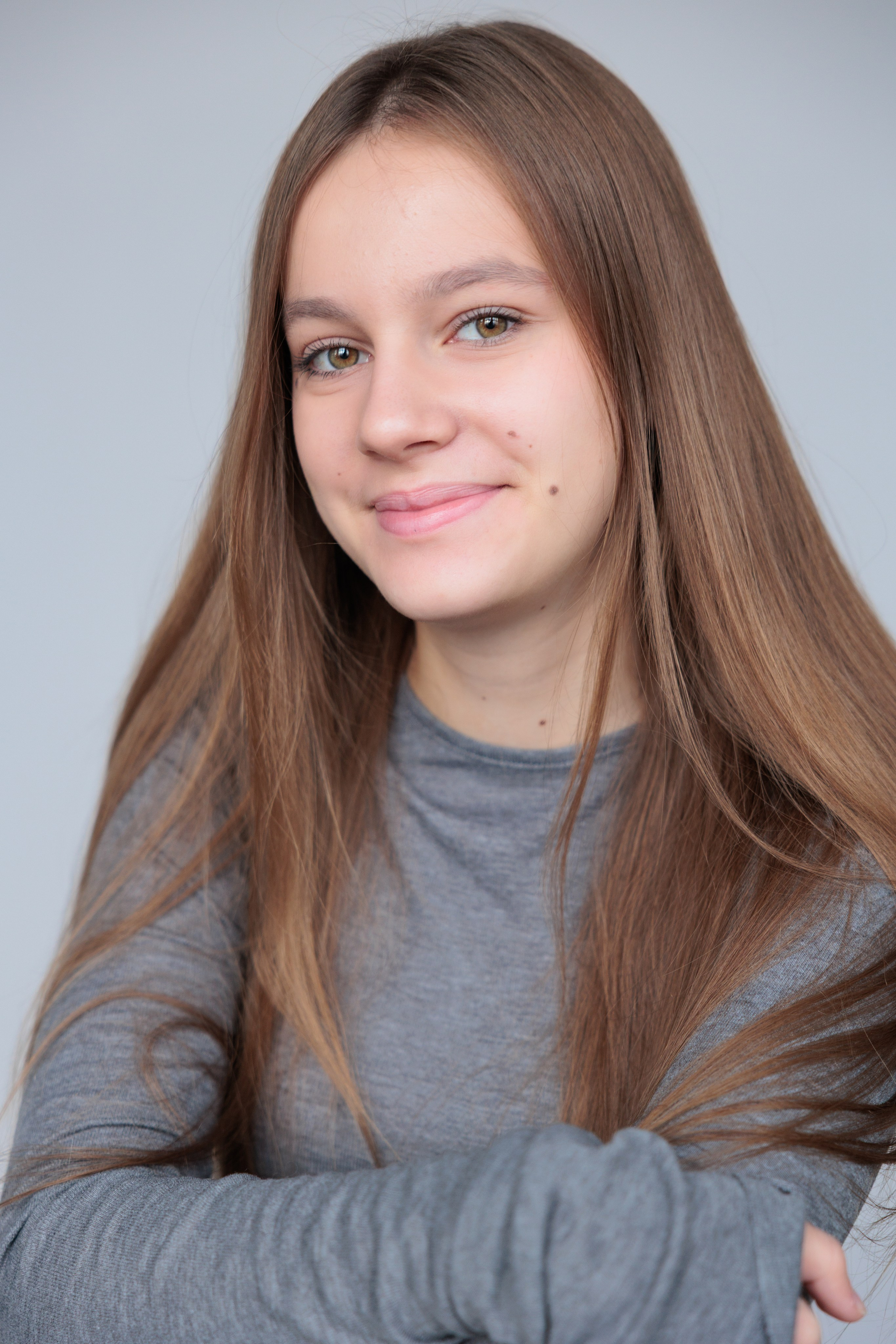 ПОЛИНА. Я фотограф из Москвы к Вашим услугам