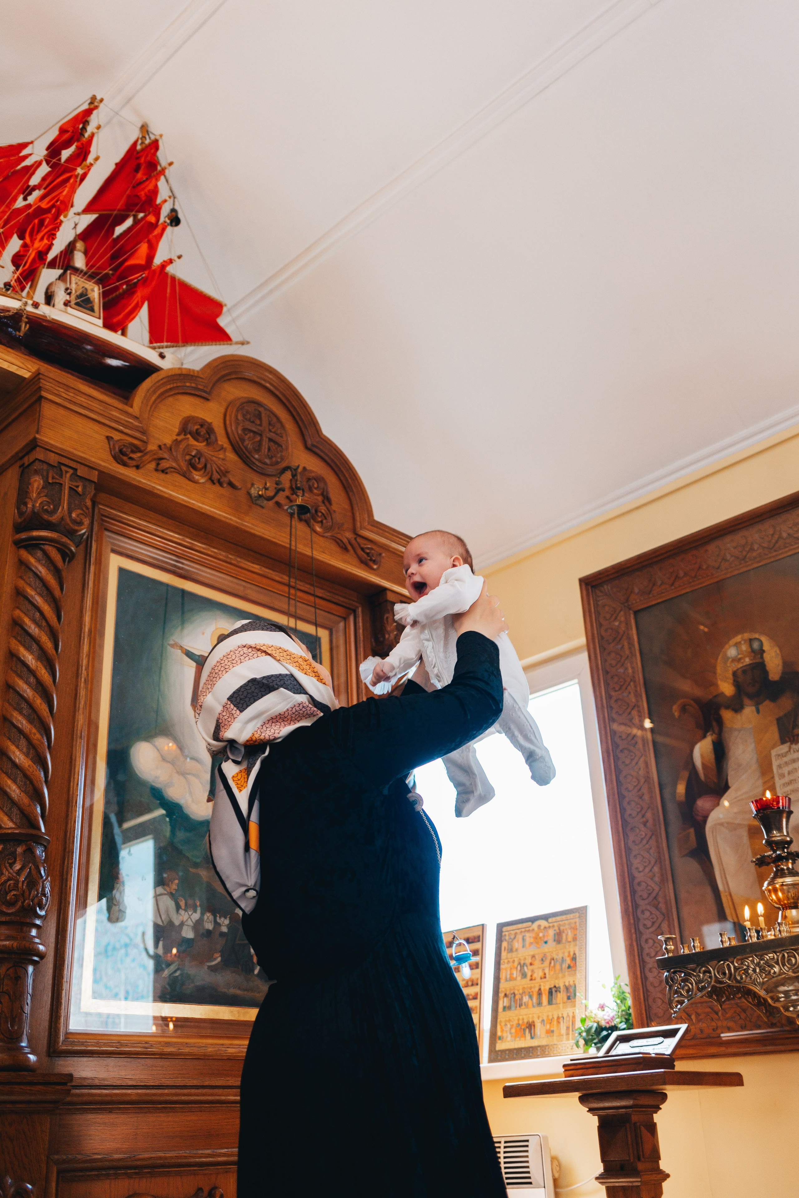 Крещение Свята. Семейный lifestyle фотограф в Санкт-Петербурге Людмила Пахомова