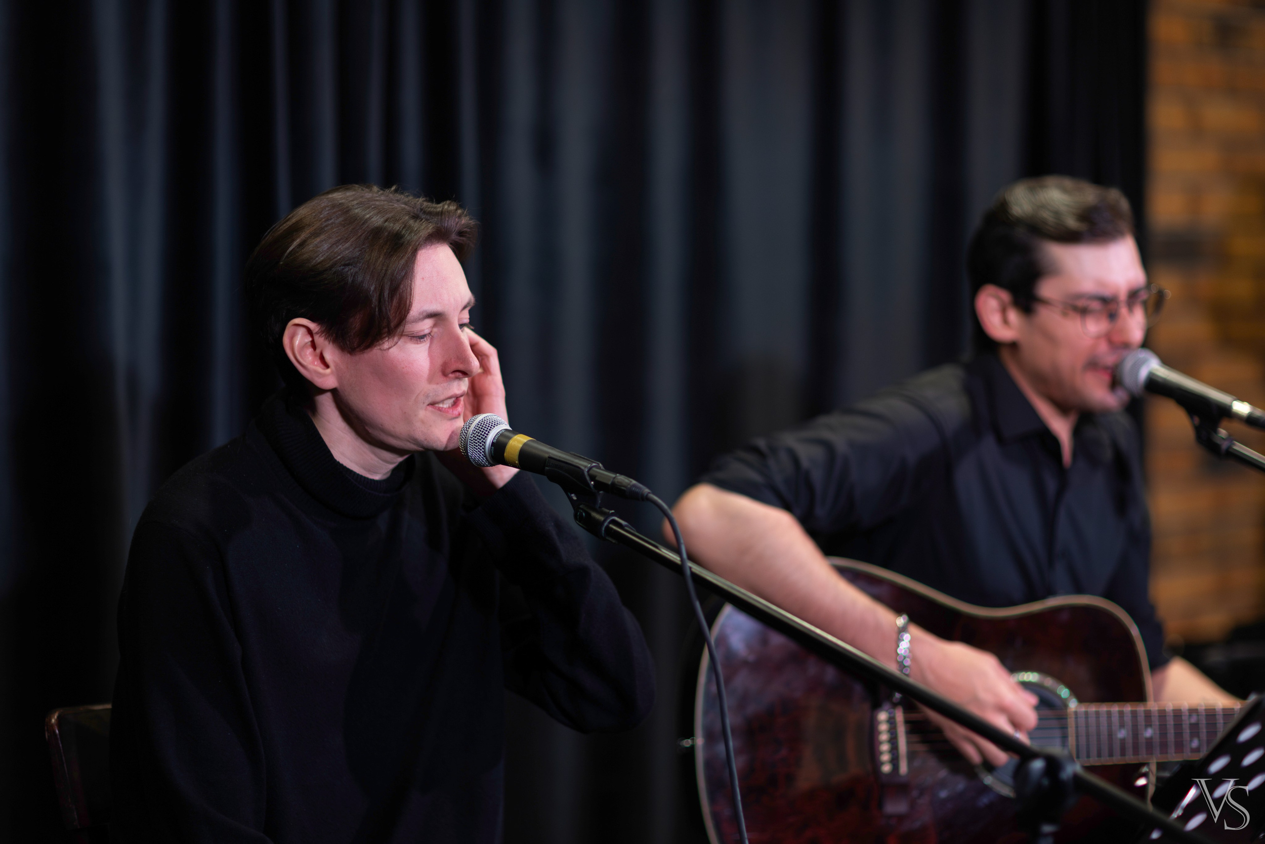 Квартирник Руслана Багирова. Фотограф Виктор Степанов