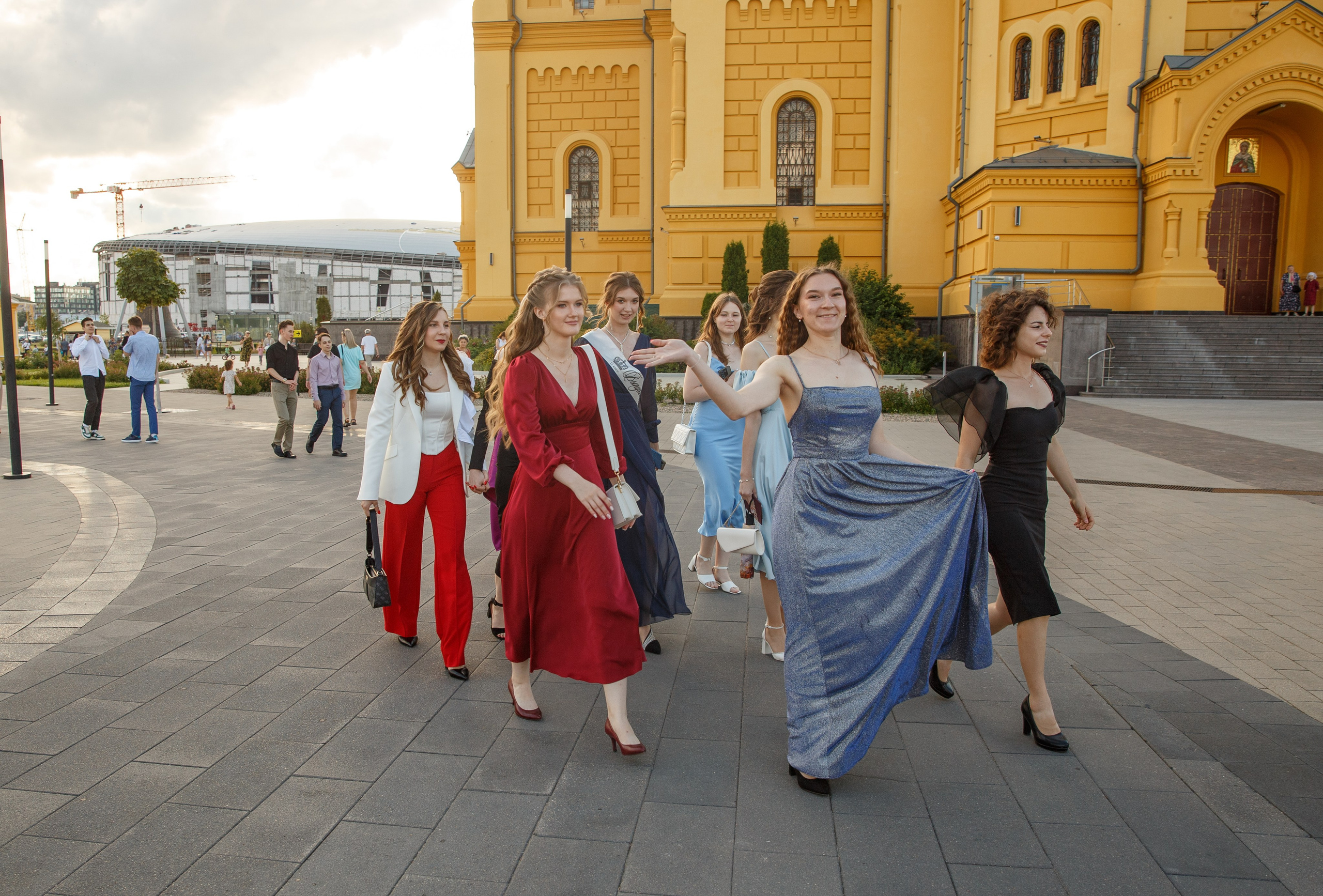 Выпускной, вручение диплома, прогулка, Онегин. Семейный и детский фотограф в Нижнем Новгороде