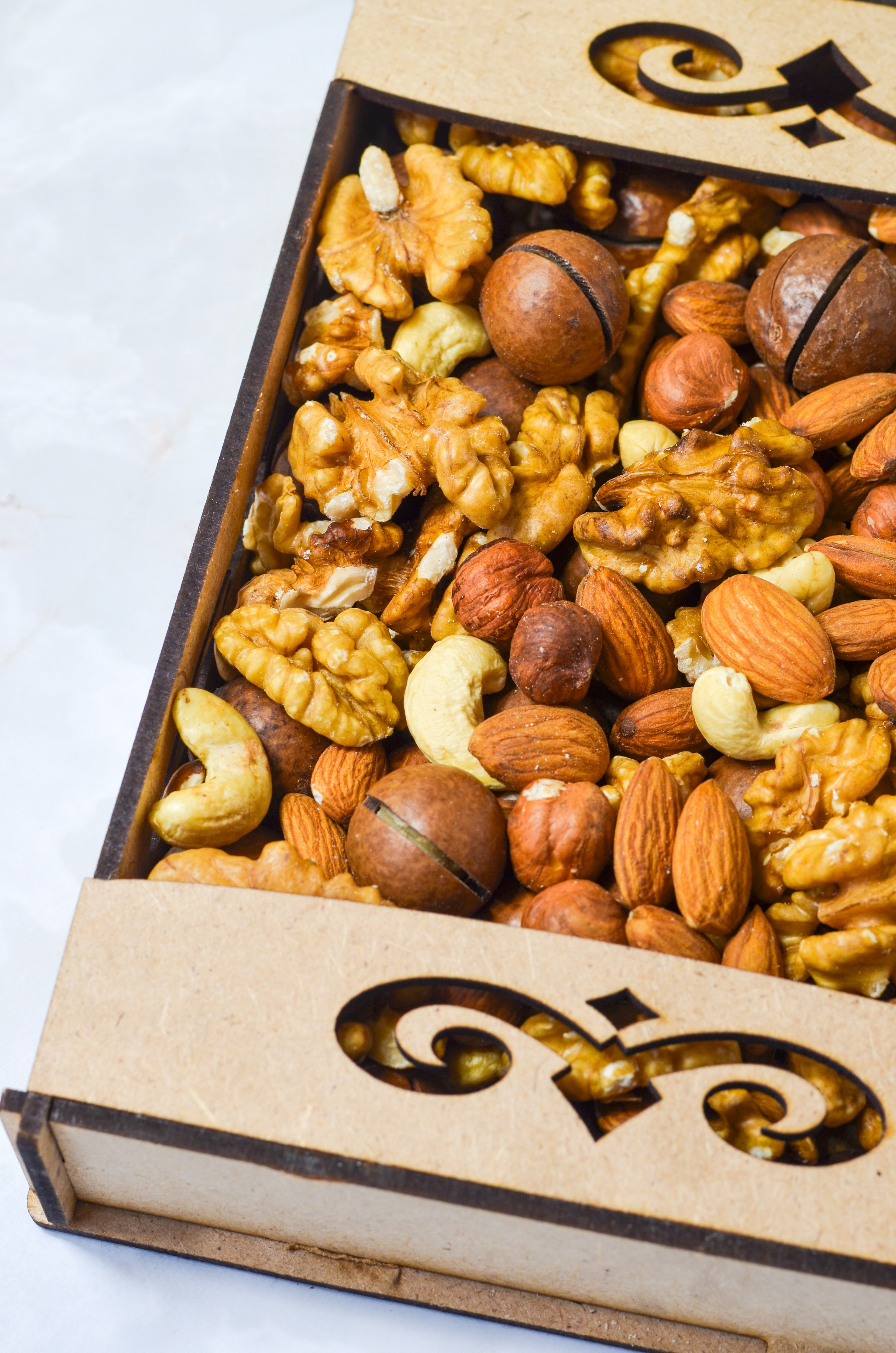 Орехи в упаковке. Сайт фотографа Алии Фаттах