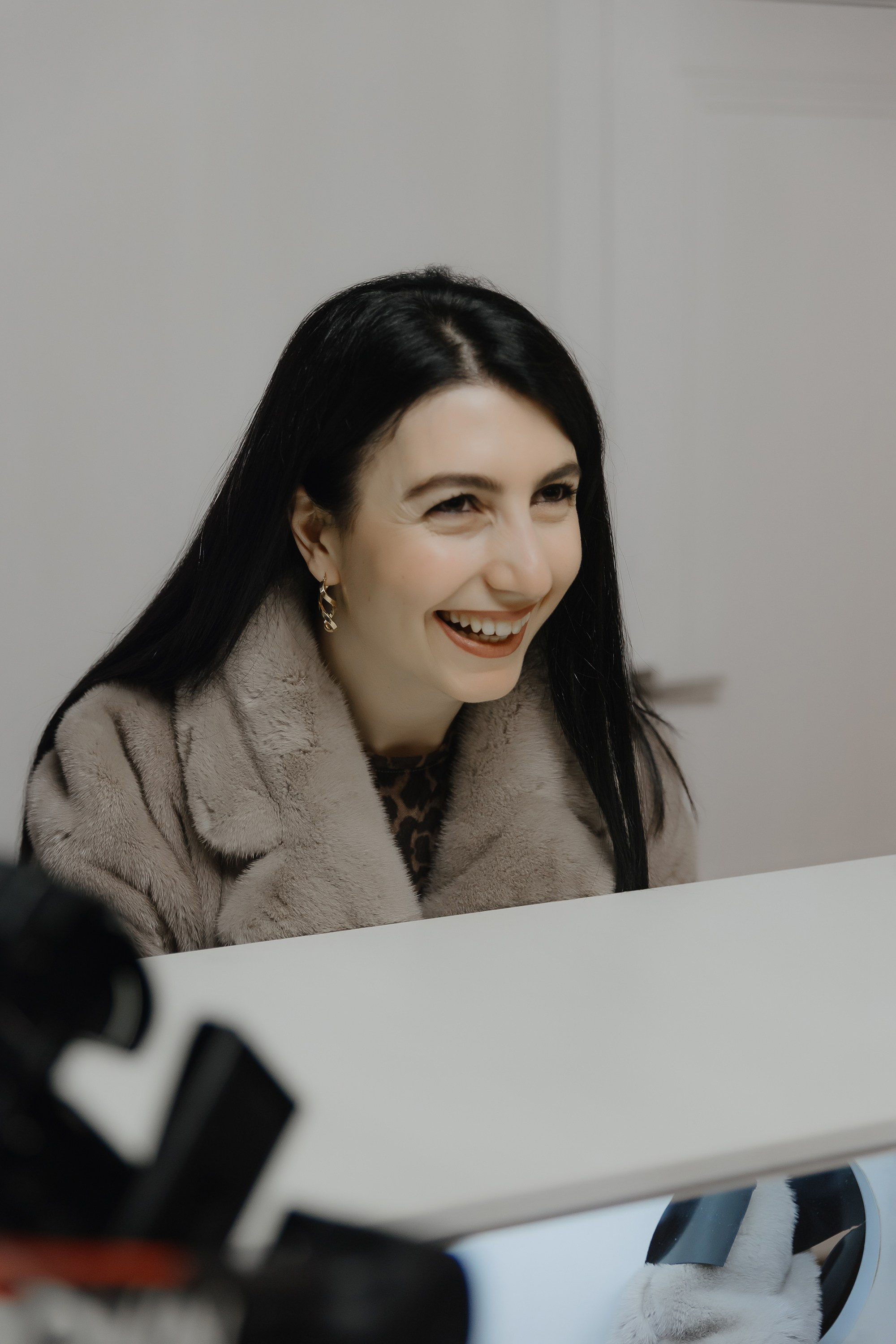 Открытие нового пространства интерьерного салона L. DECO в феврале 2025. L. Deco интерьерный салон. Краски/обои/лепной декор