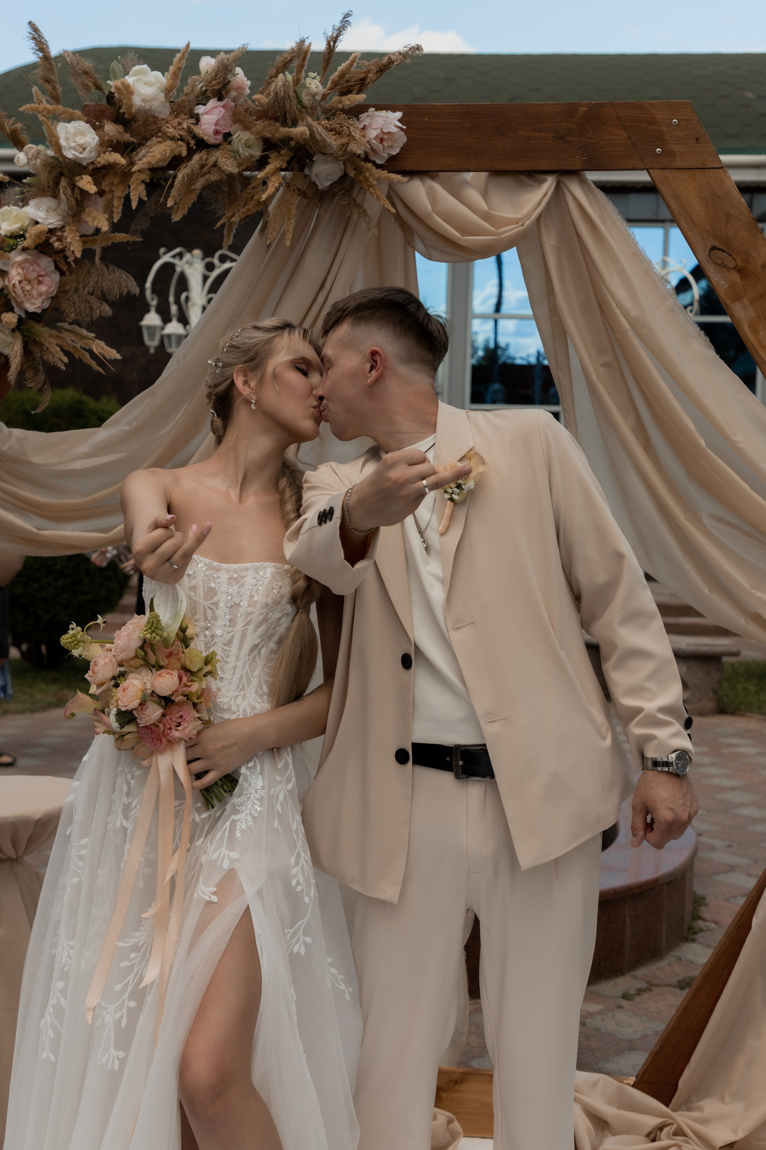 Роман и Александра (банкет). Свадебный фотограф Ангелина Сунгатулина | Саратов | Балаково | Вольск