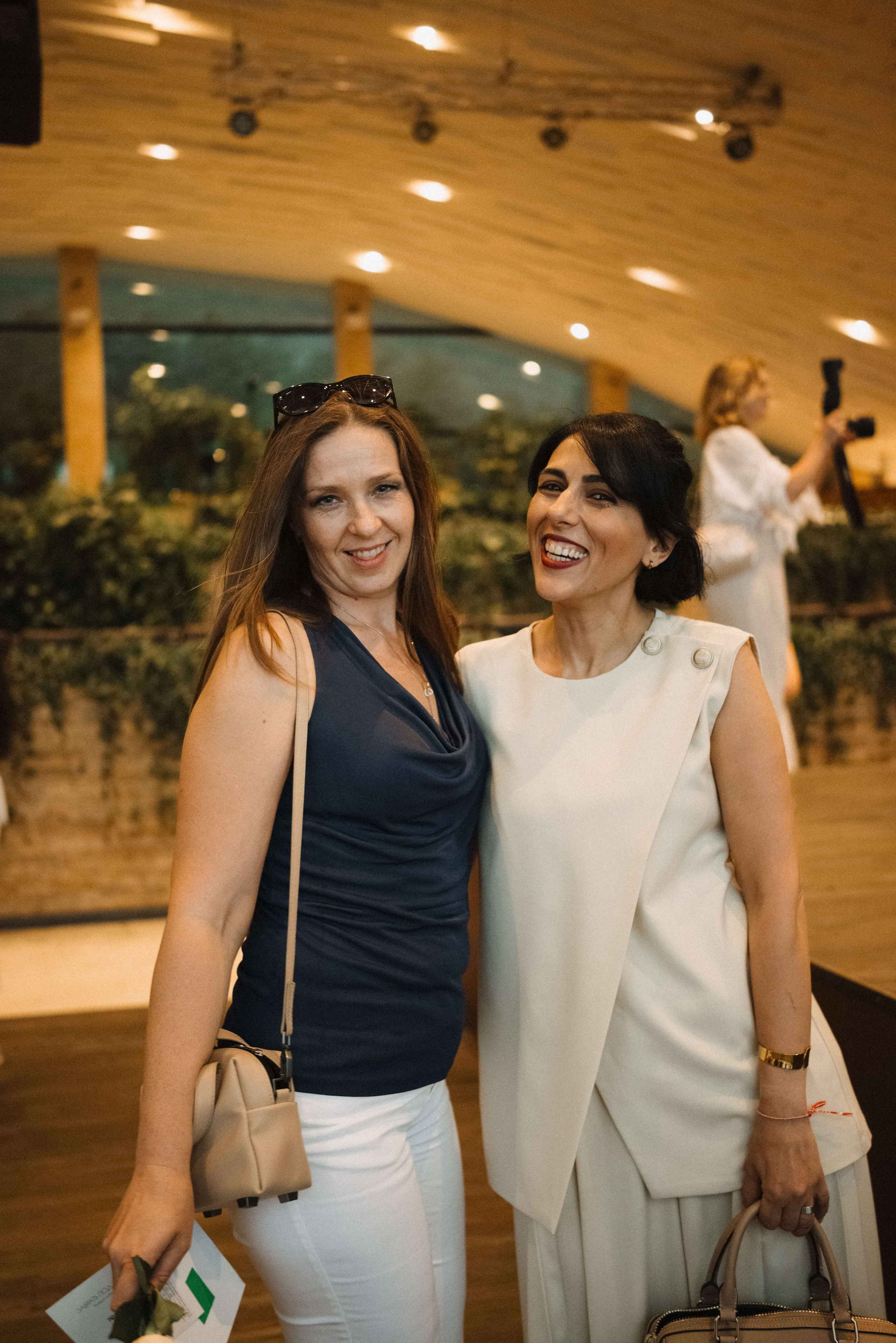 Репортаж бизнес-конференции. Портретный и свадебный фотограф в Тбилиси • xeniqo