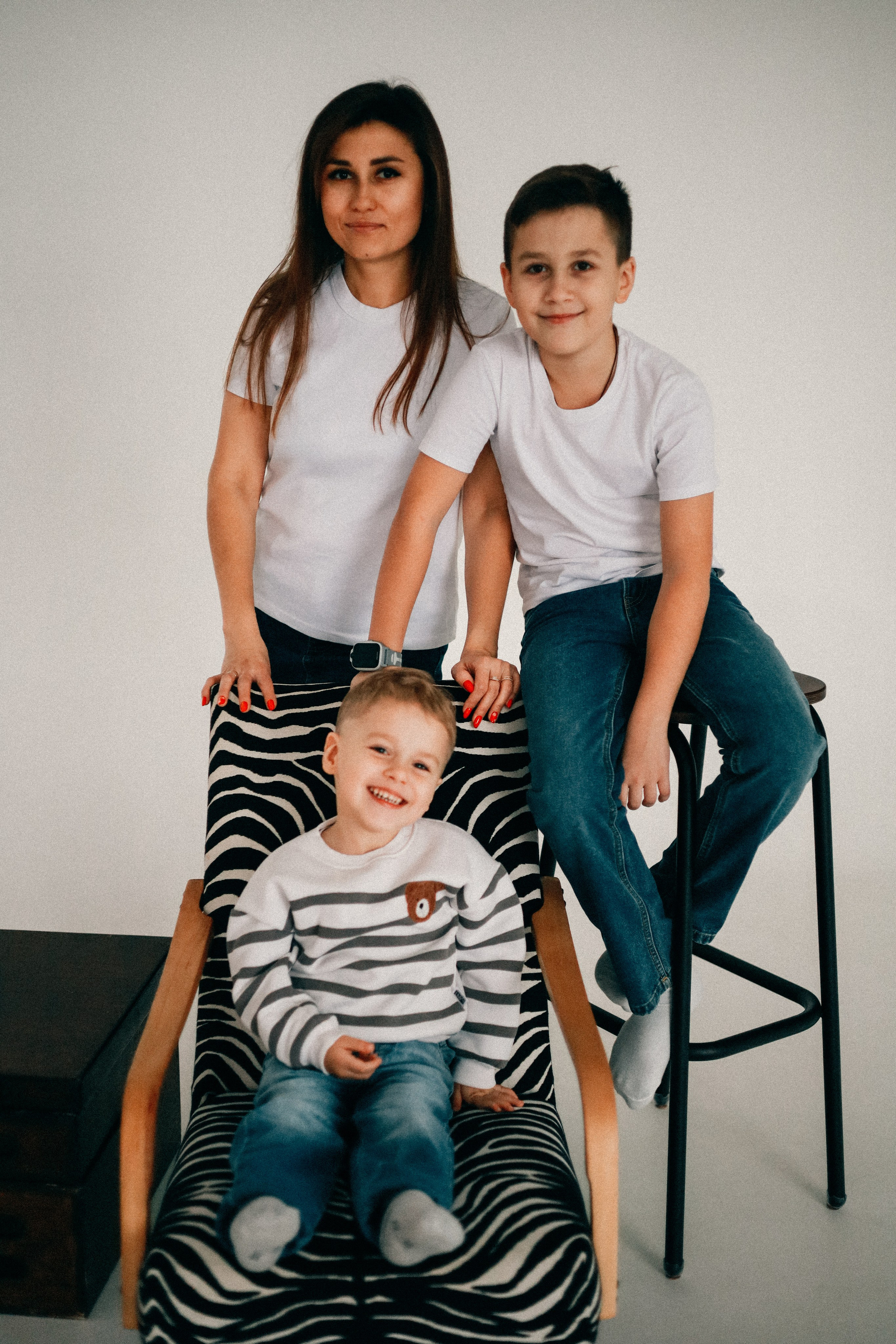 Катя, Витя, Никита и Платоша. Фотограф София Комкина